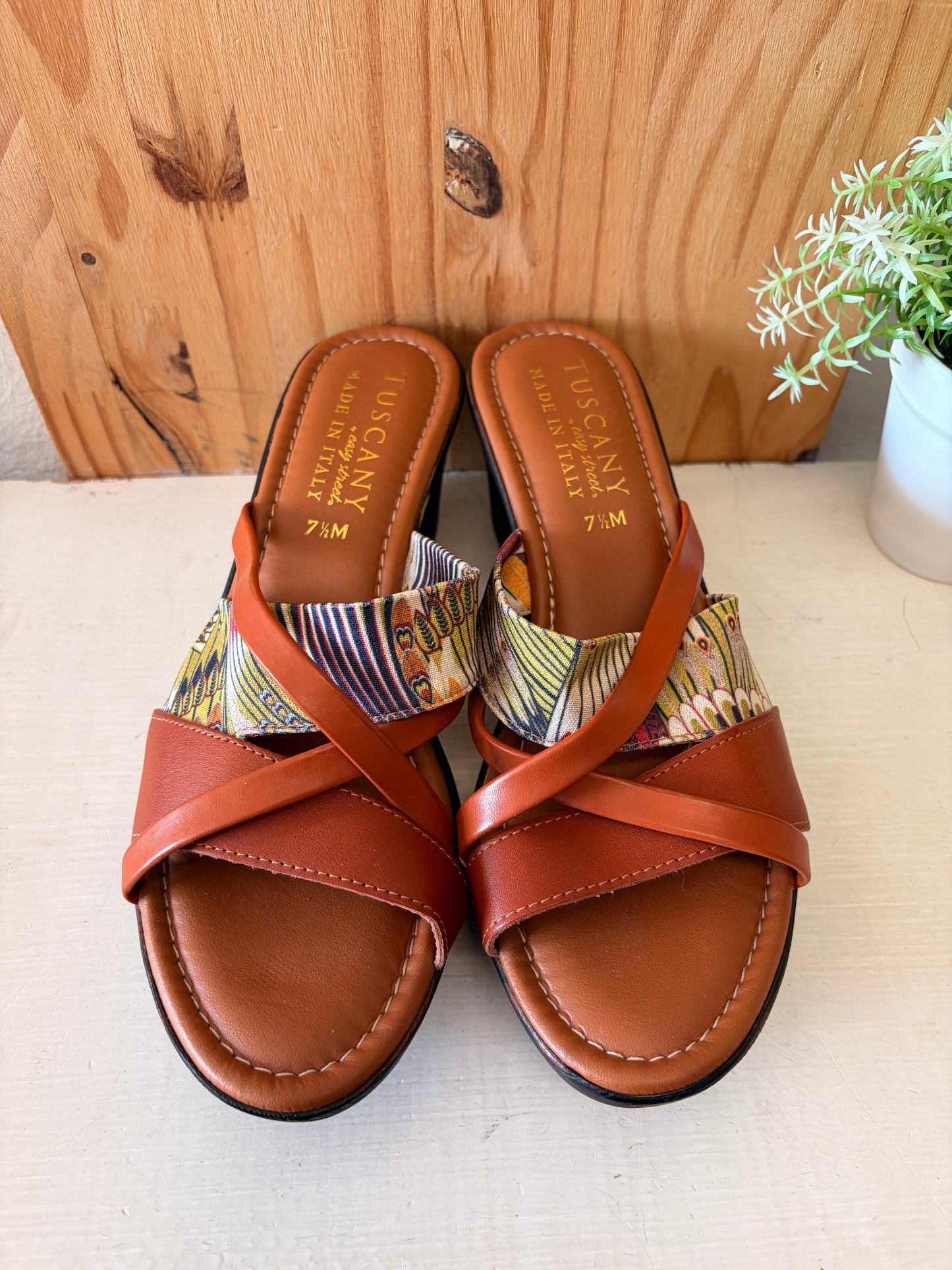 Tuscany Wedges : Size 7.5