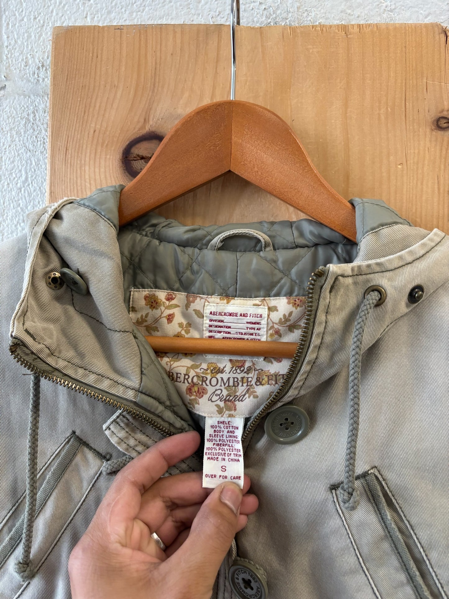 Abercrombie and Fitch Jacket : S