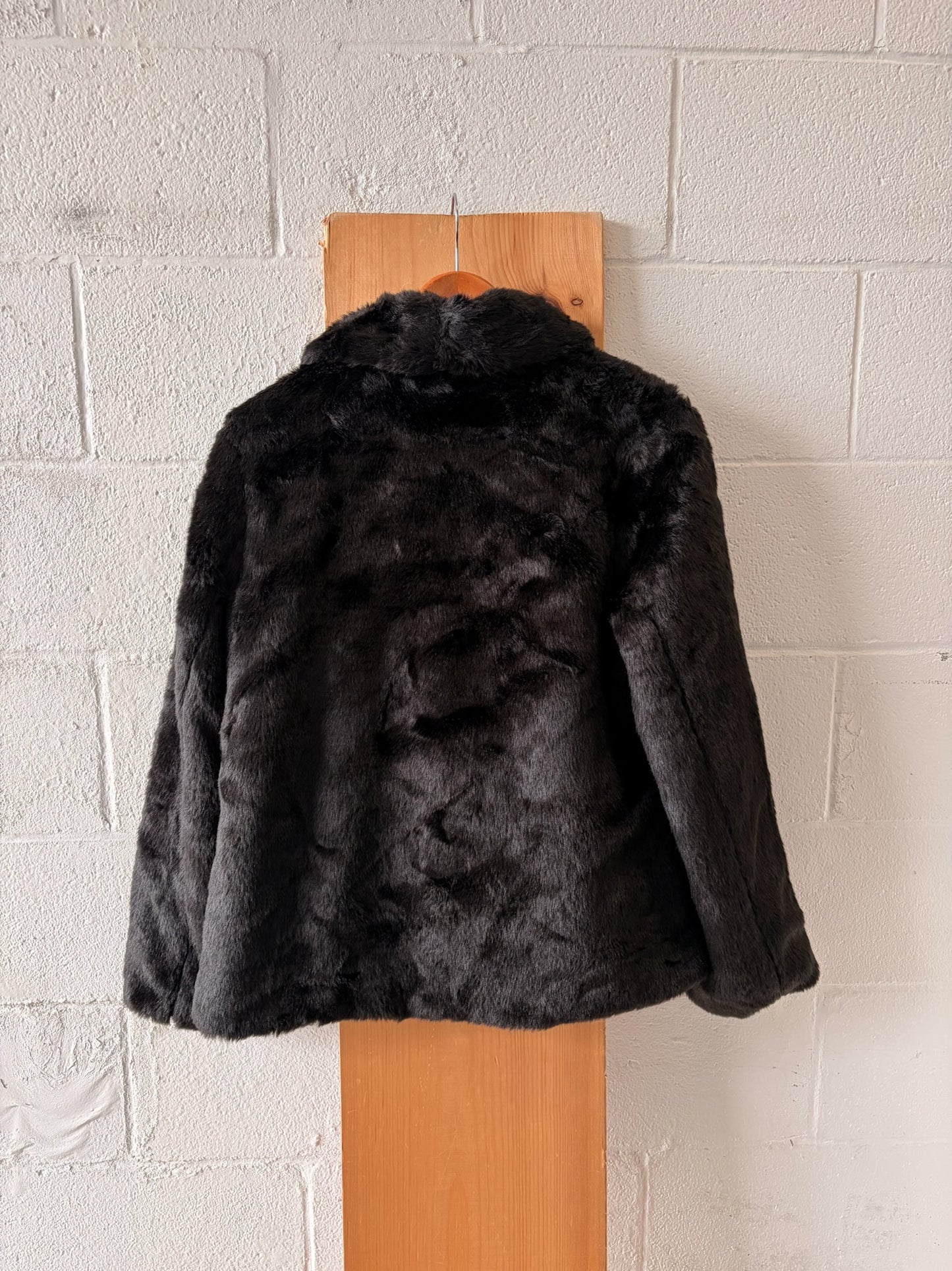 Faux Fur Jacket : M