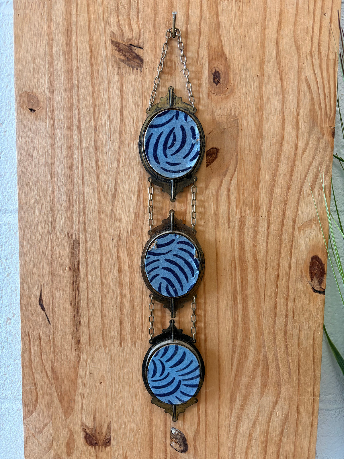 Vtg Hanging Oval Frame Trio (Local Pick Up Only)