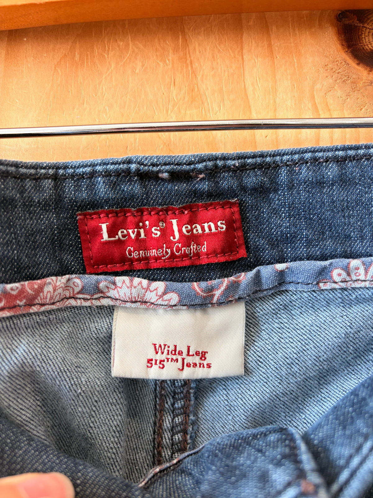 Levi’s Wide Leg Jeans : 14M