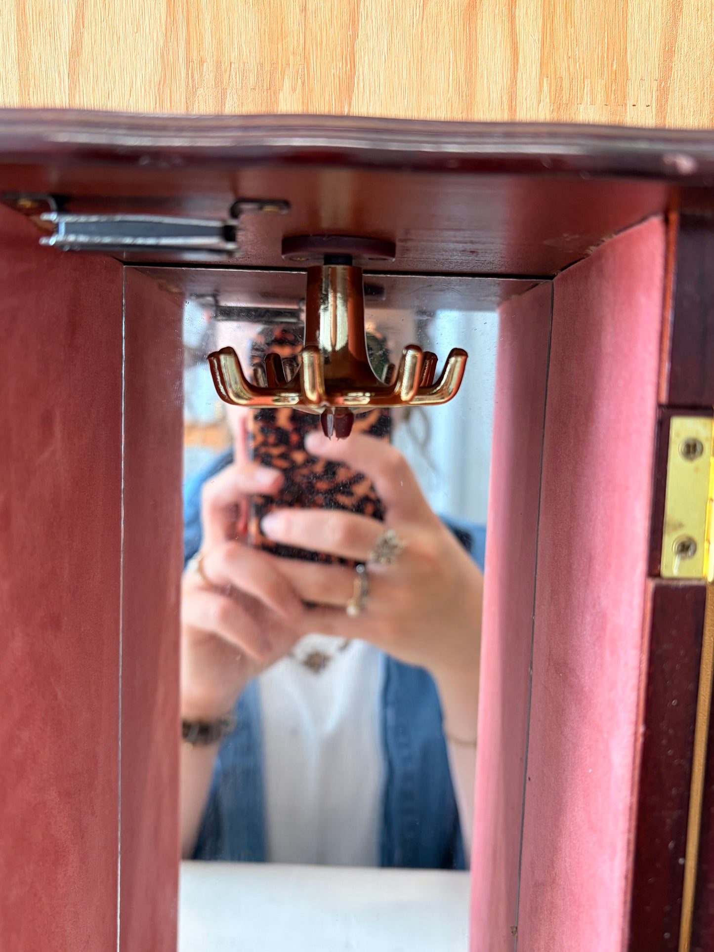 Wooden Mirrored Jewelry Box (Local Pick Up Only)