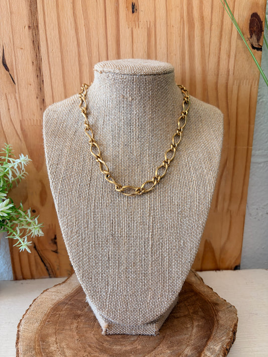 Simple Gold Tone Chain Necklace