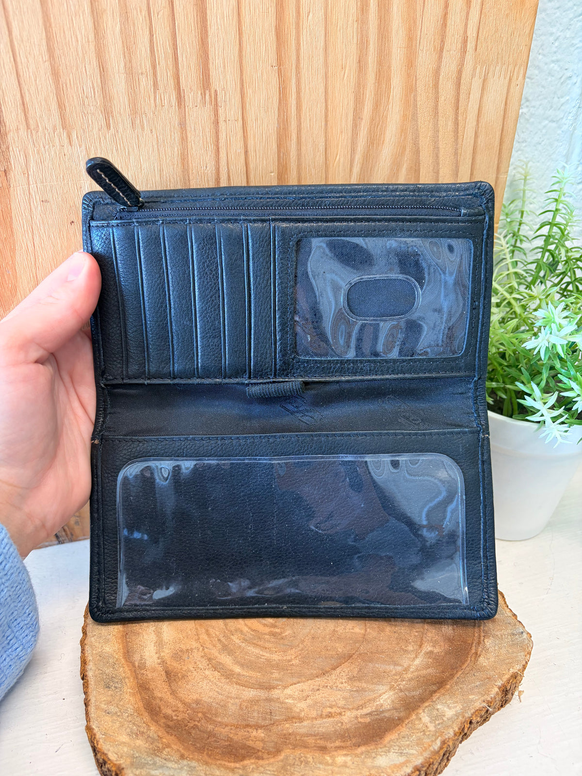 Fossil Leather Checkbook Wallet