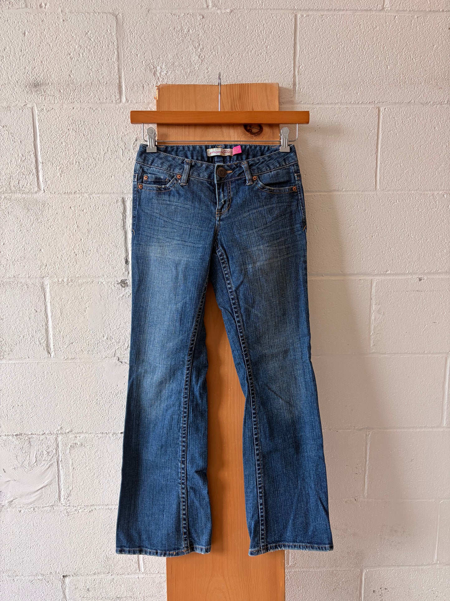 Aeropostale Skinny Flare Jeans : 1/2 Short