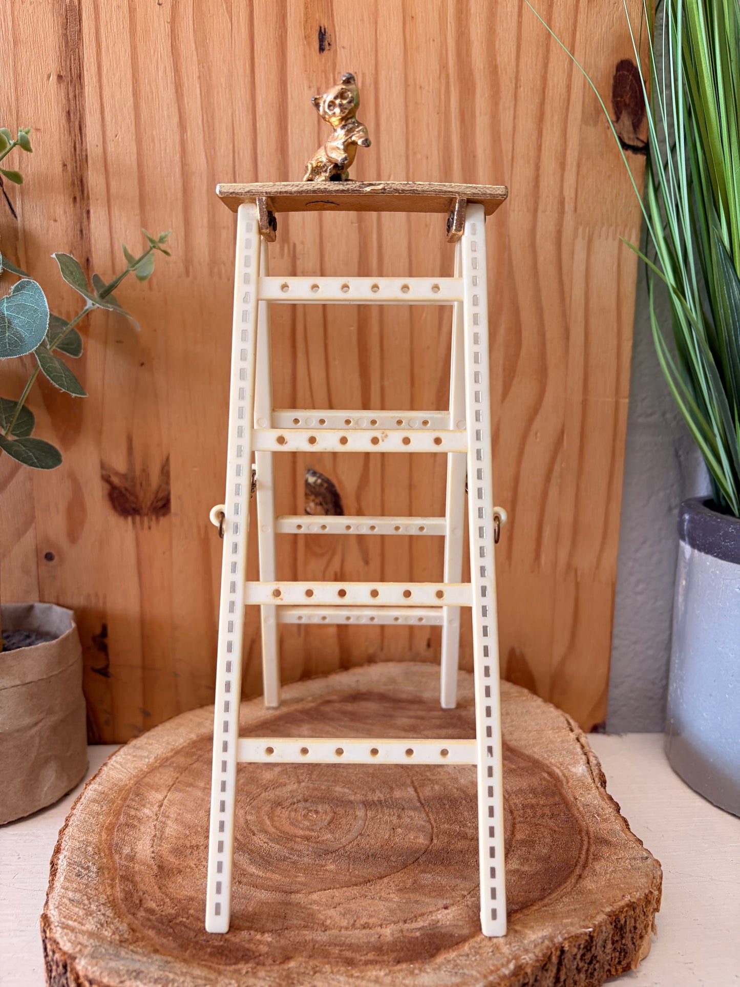 Cat Ladder Earring Holder