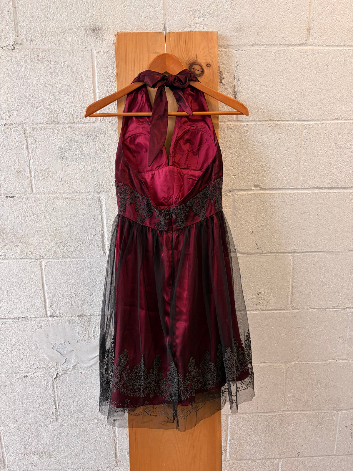 Adrianna Papell Wine Red Halter Dress : 2P