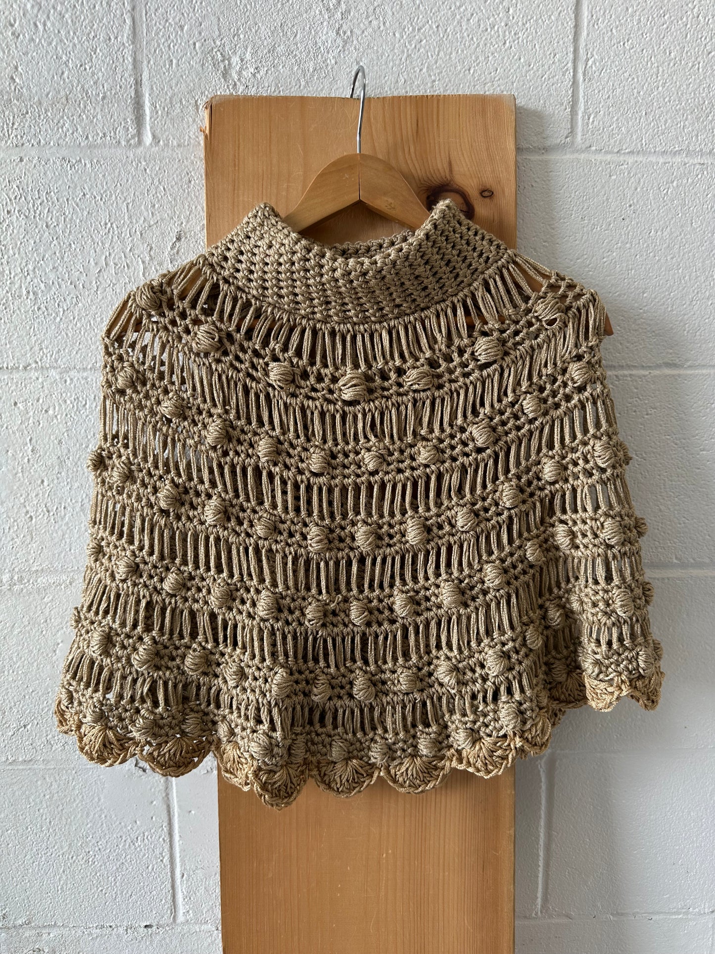 Crochet Poncho : OS