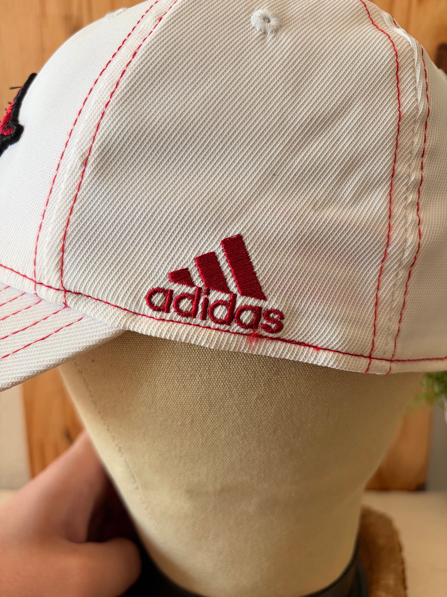 Adidas Razorbacks Cap : S/M