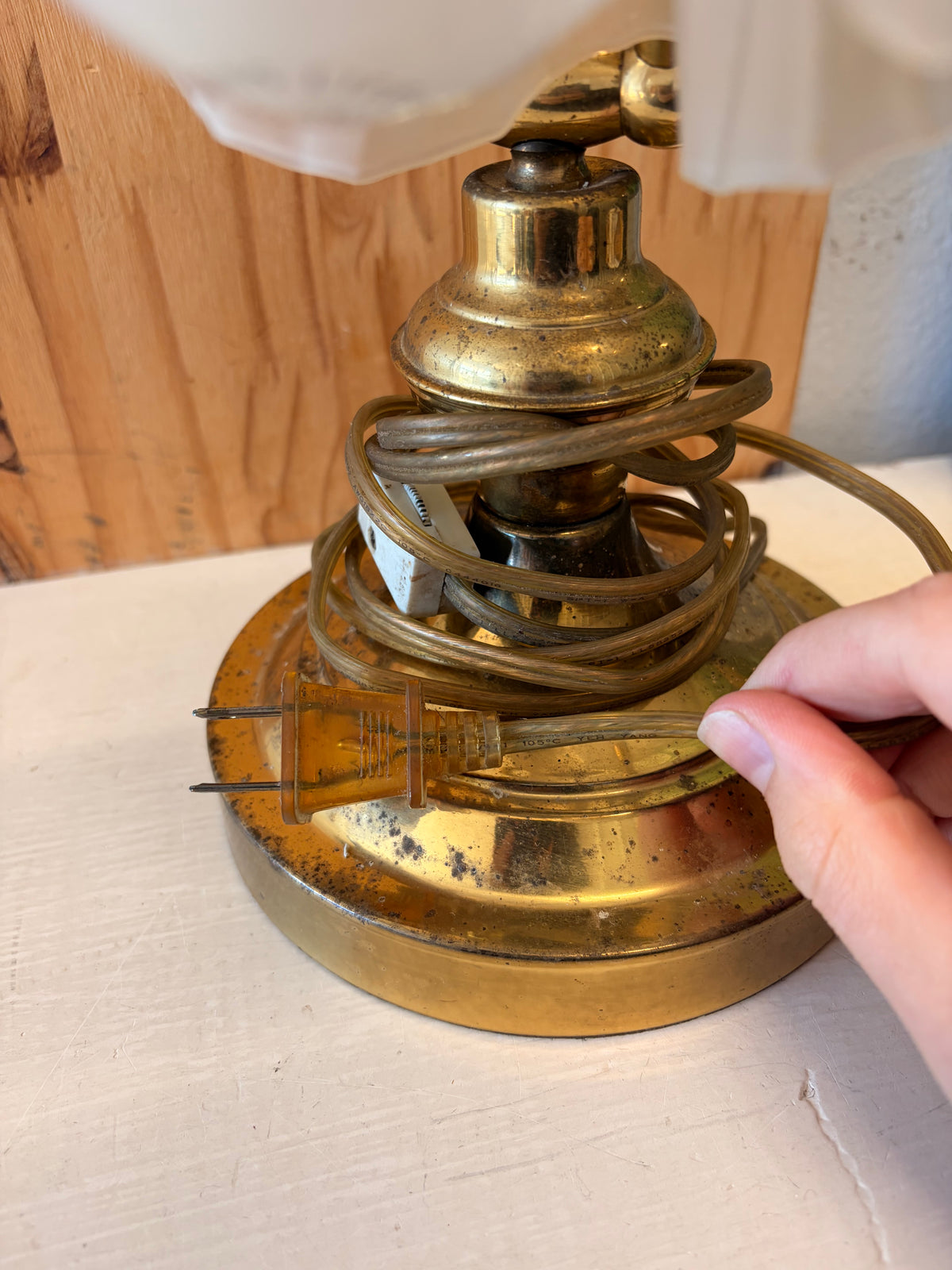 Vtg Adjustable Tulip Shaded Desk Lamp (Local Pick Up Only - Tested)