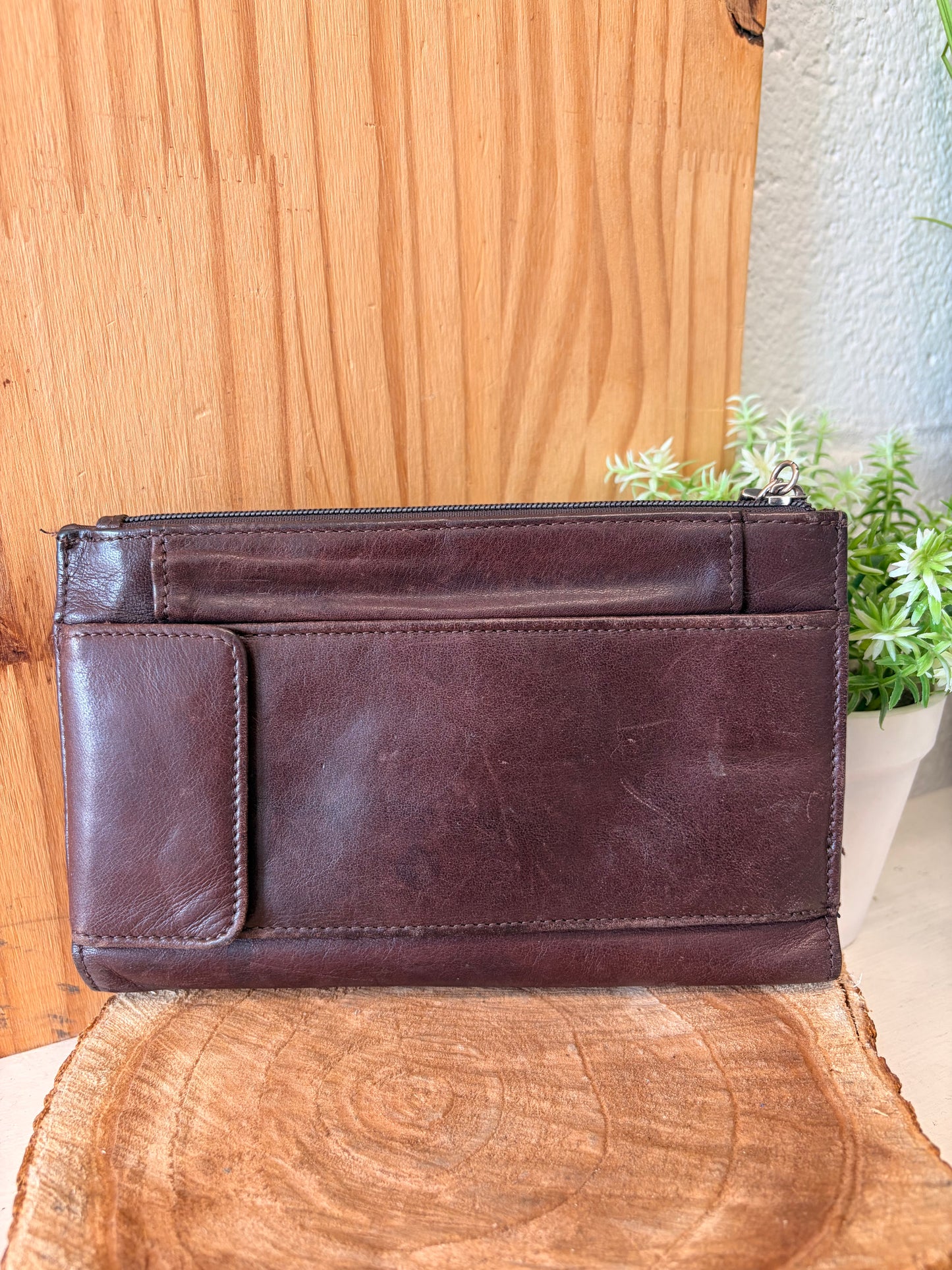 Vtg Fossil Deep Brown Leather Wallet