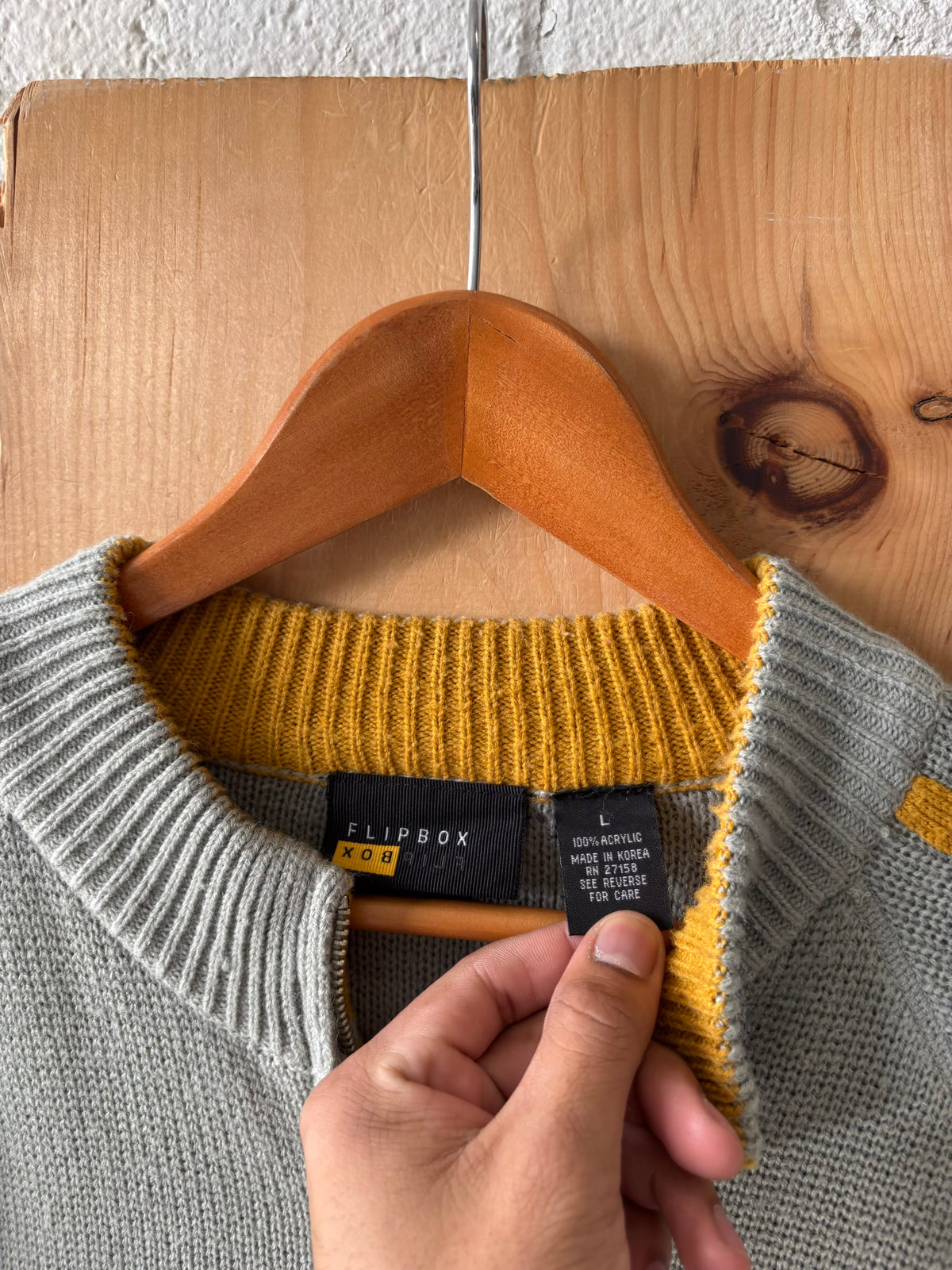 Gray Knit Full Zip Sweater : L