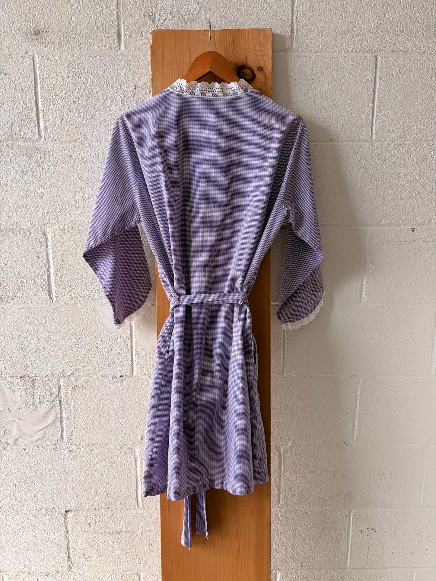 Lilac Robe : S/M