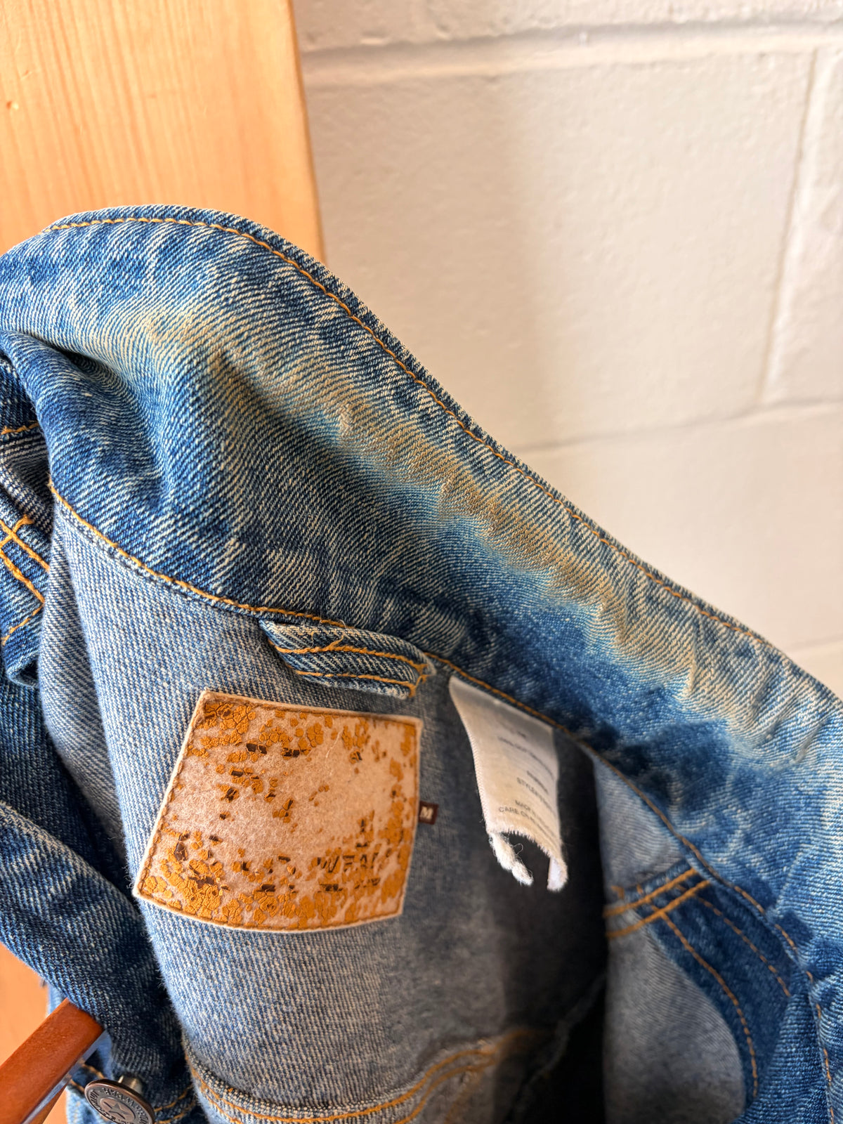 Classic Denim Trucker Jacket : M