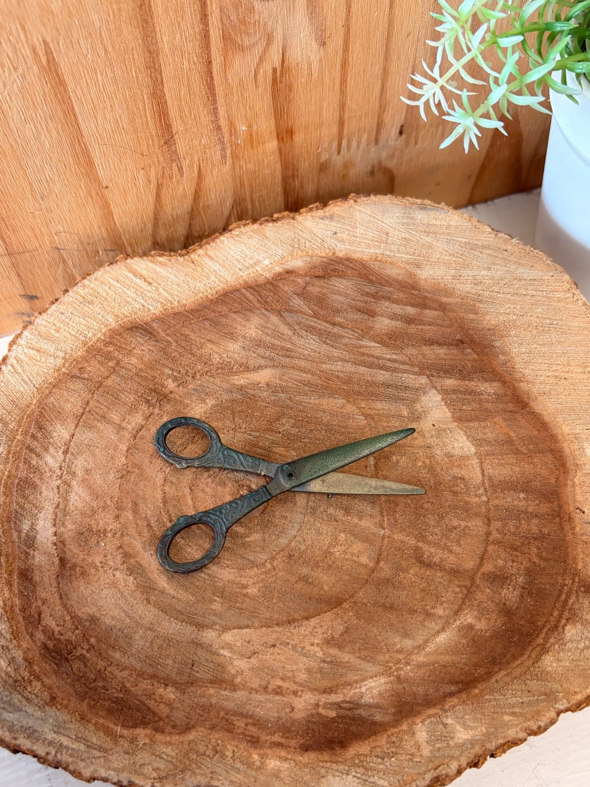 Scissors Brooch