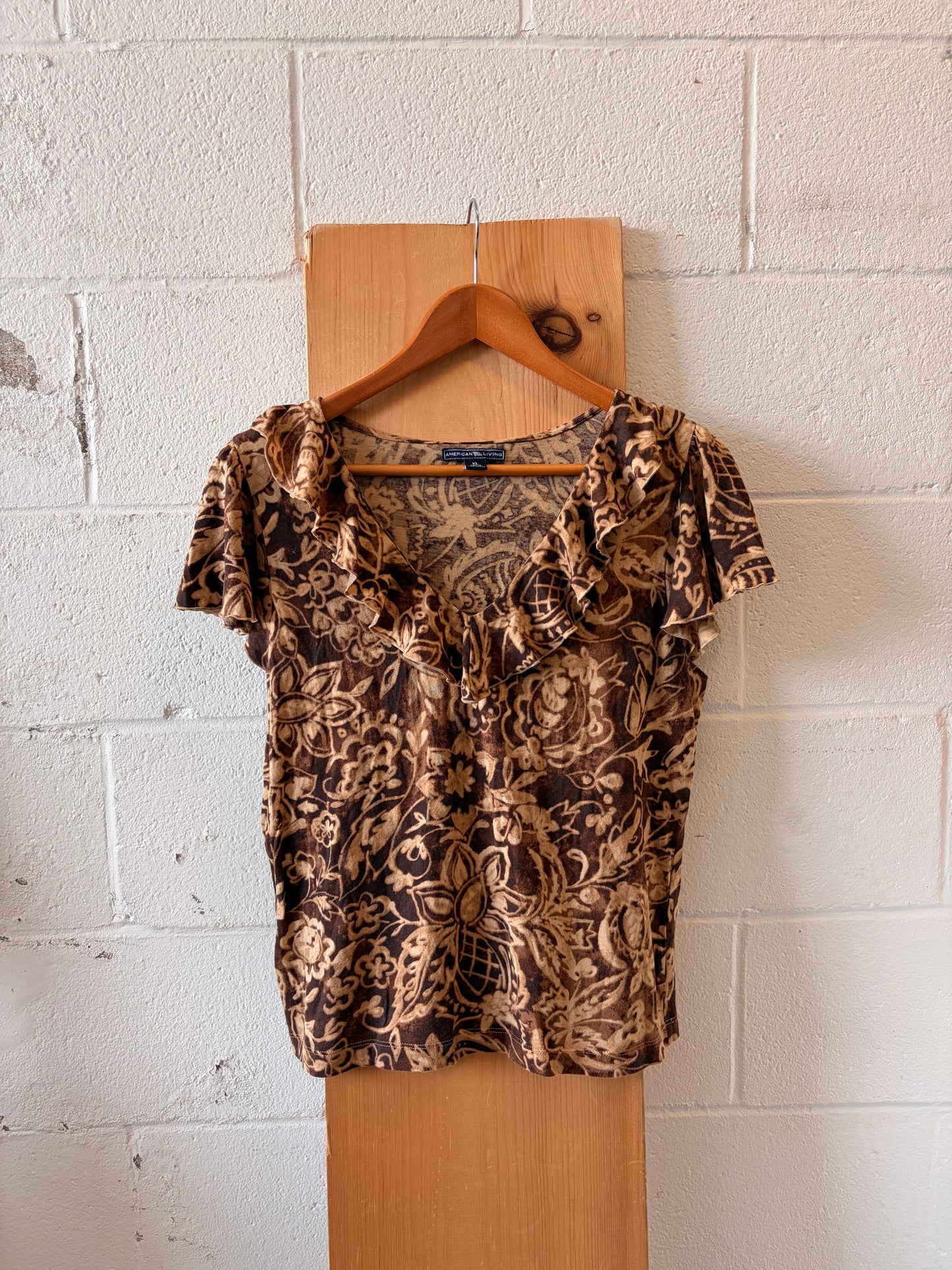 Ruffled Brown Floral Top : XL