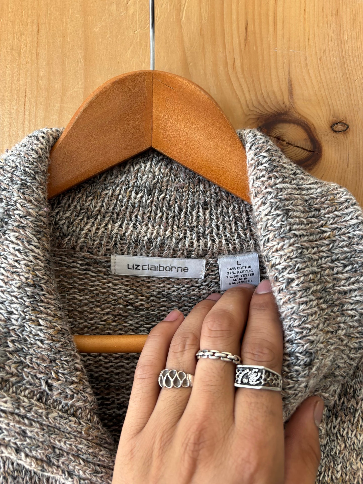 Liz Claiborne Cardigan : L