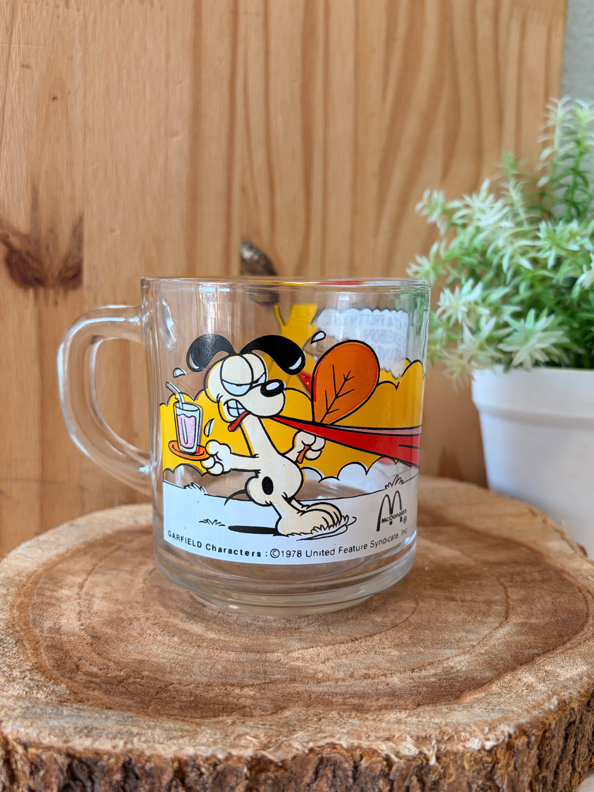 1978 Garfield Glass Mug (Local Pick Up Only)