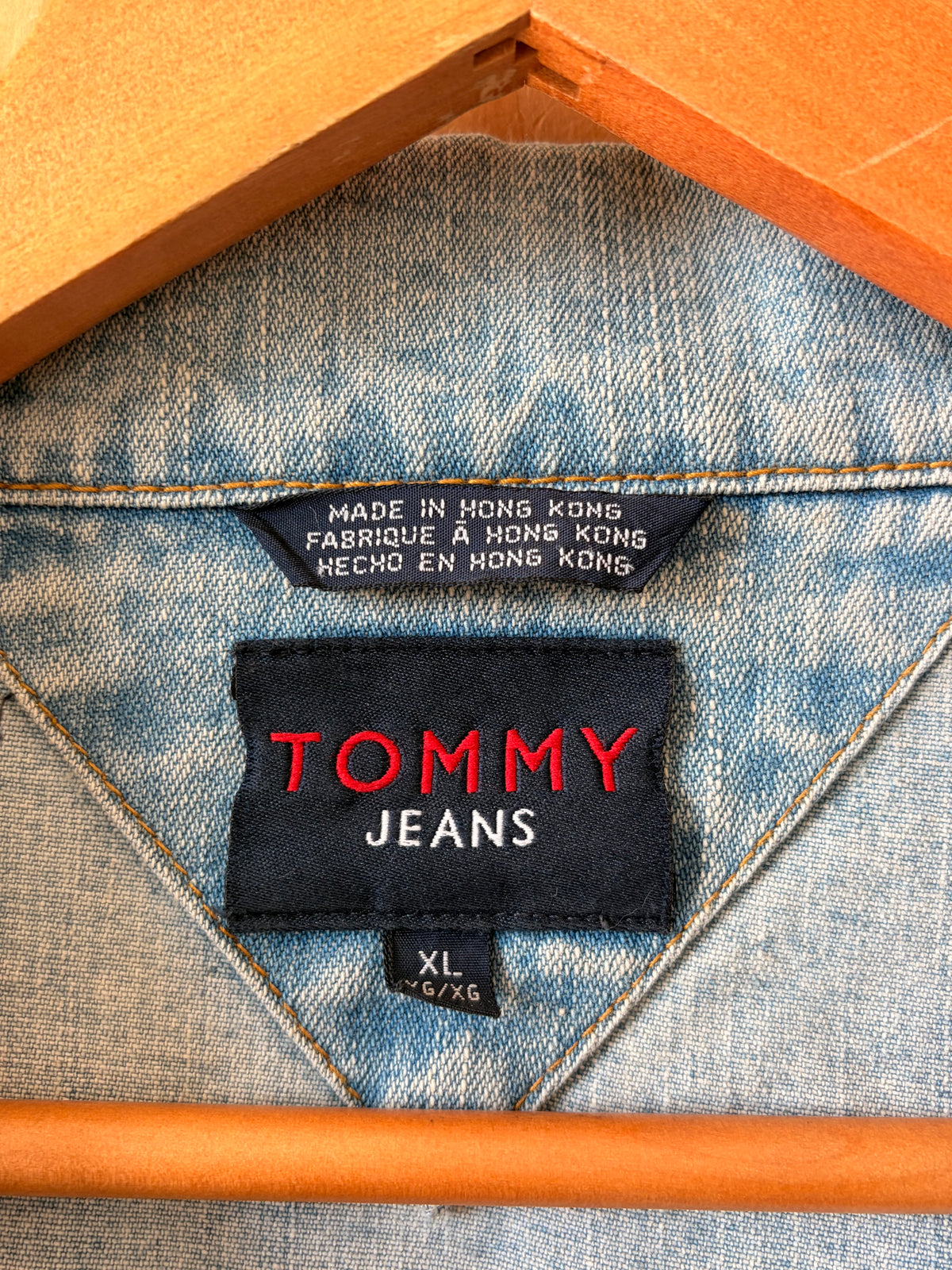 Vtg Light Wash Tommy Denim Trucker Jacket : XL