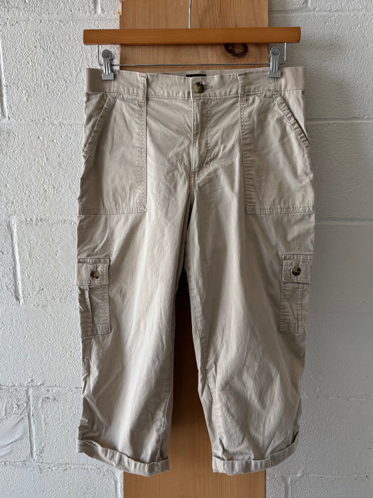 Beige Lee Capris : 34” W