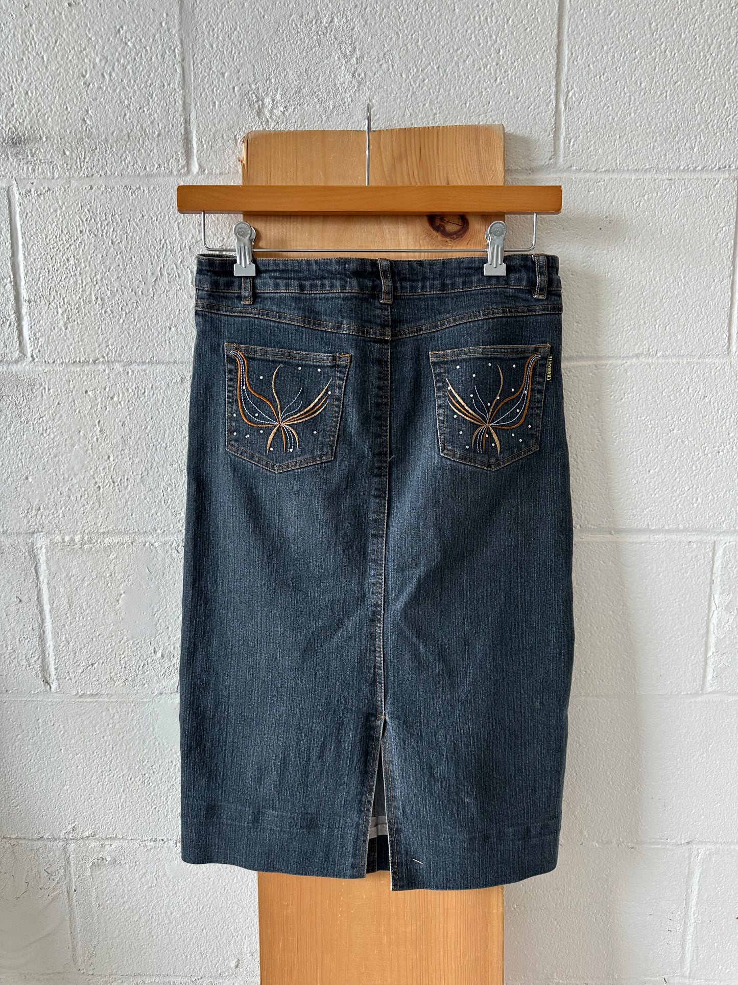 Dark Wash Denim Midi Skirt : 9/10