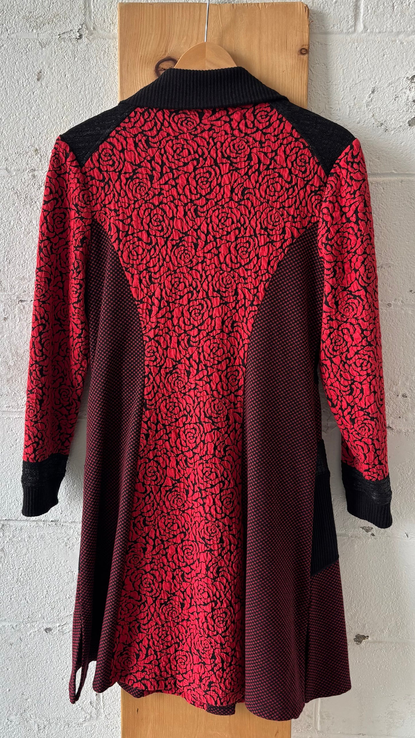Black & Red Sweater Dress : M