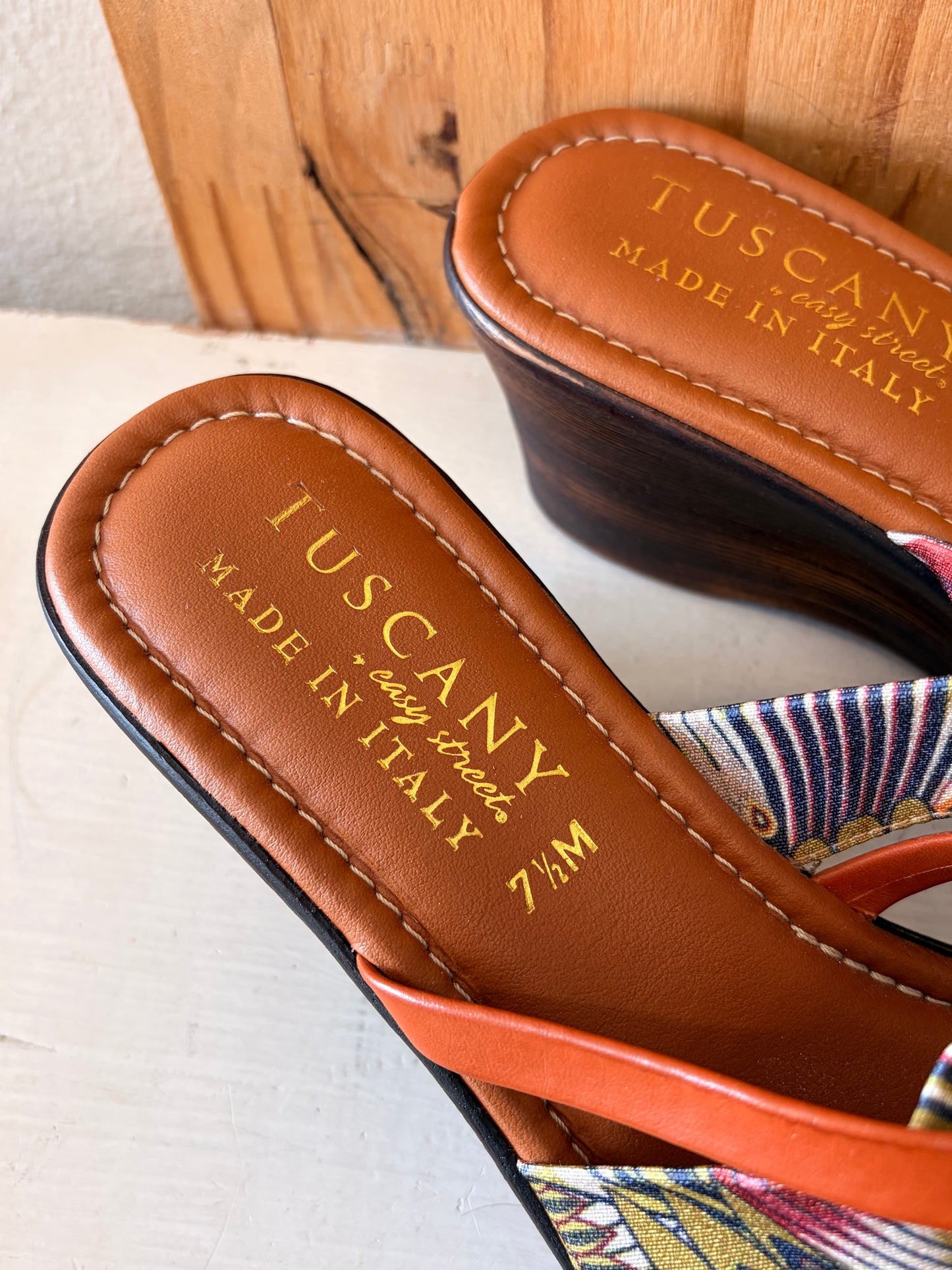 Tuscany Wedges : Size 7.5