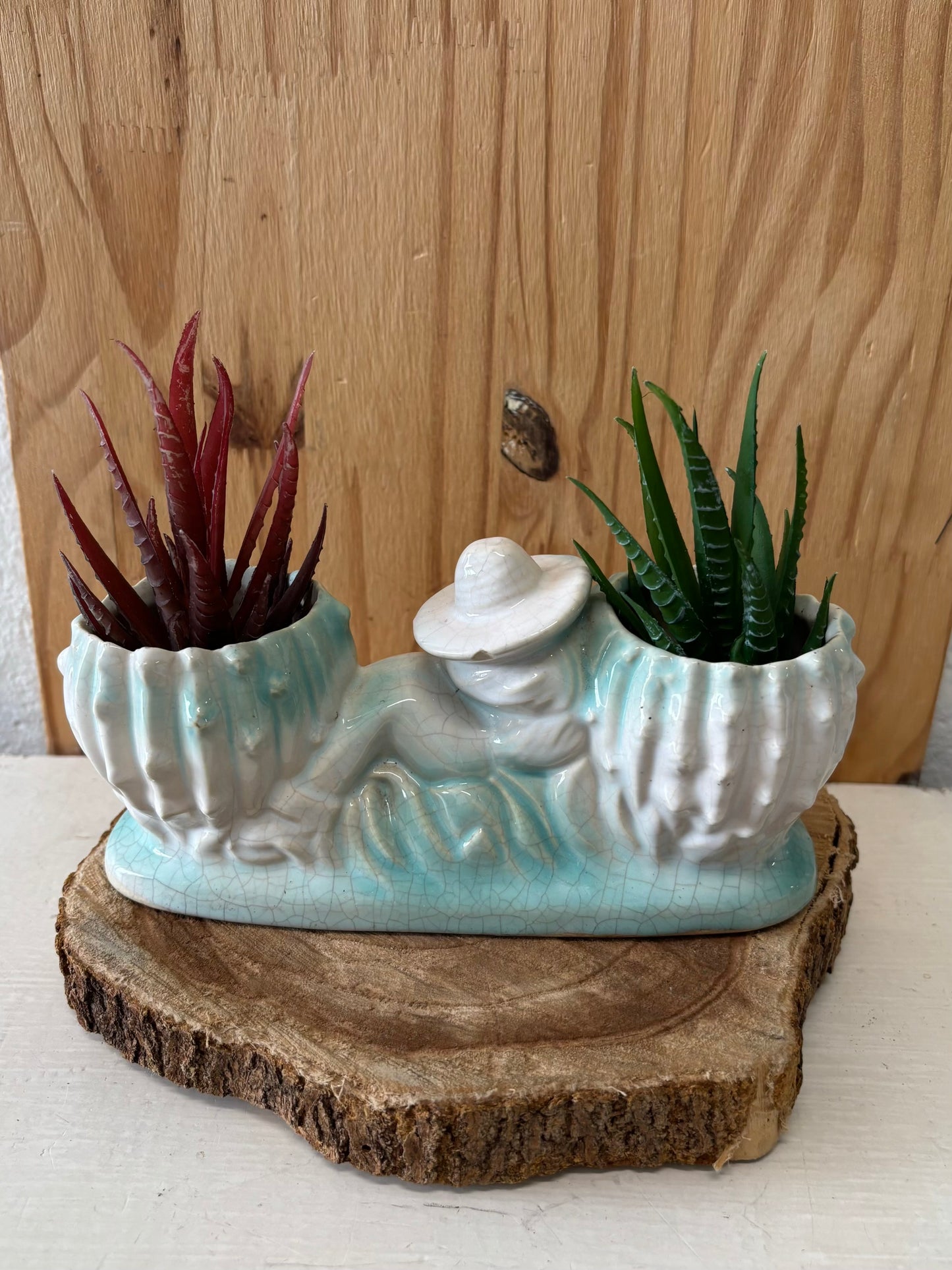 Vtg Siesta Planter (Local Pickup Only)