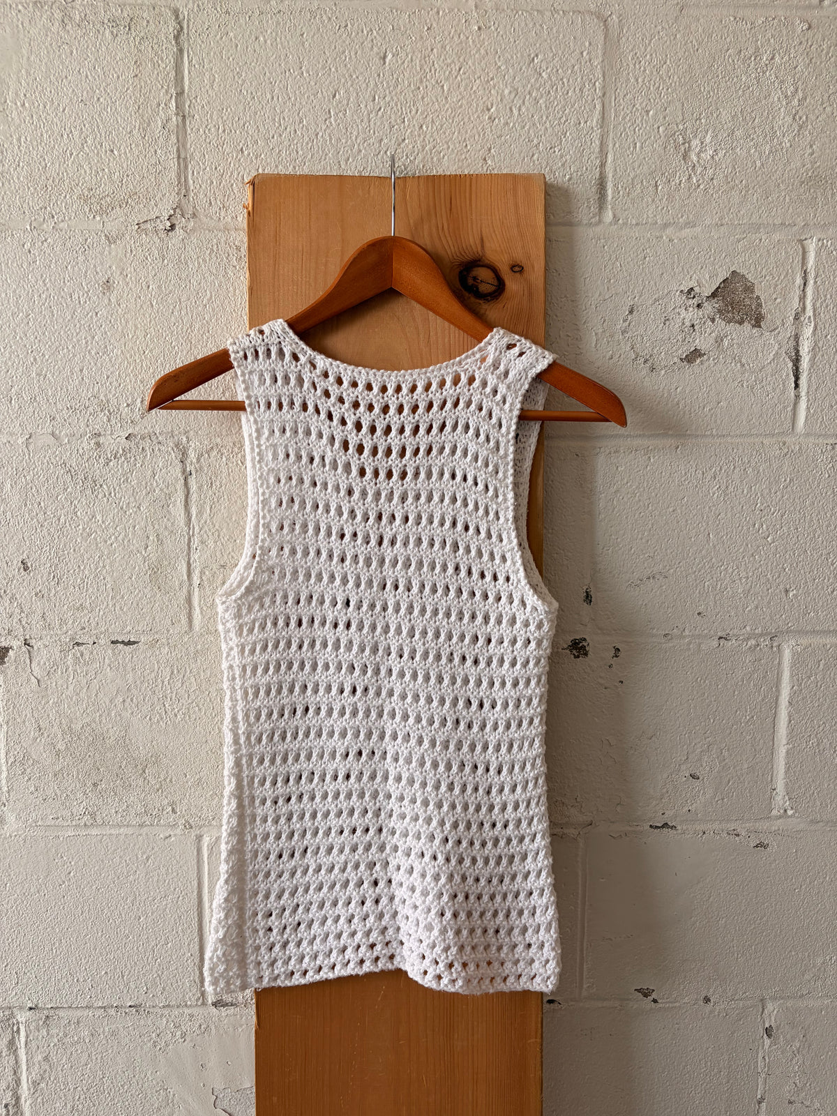 Metallic White Crochet Tank : XS