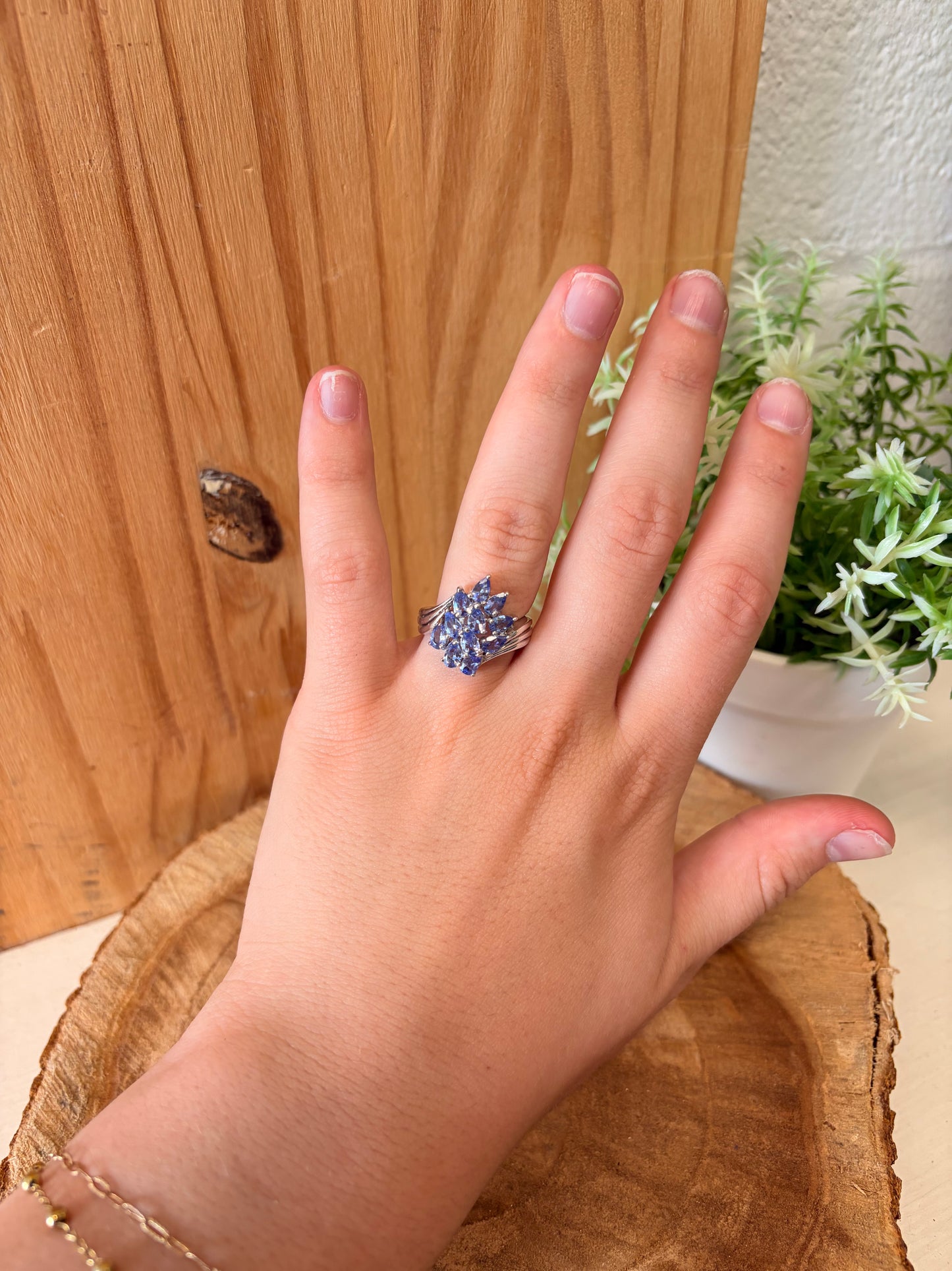 925 Sterling Cluster Ring : Size 7