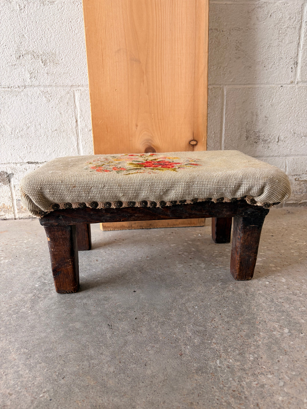 Vtg Floral Embroidered Wooden Footstool (Local Pick Up Only - As Is)