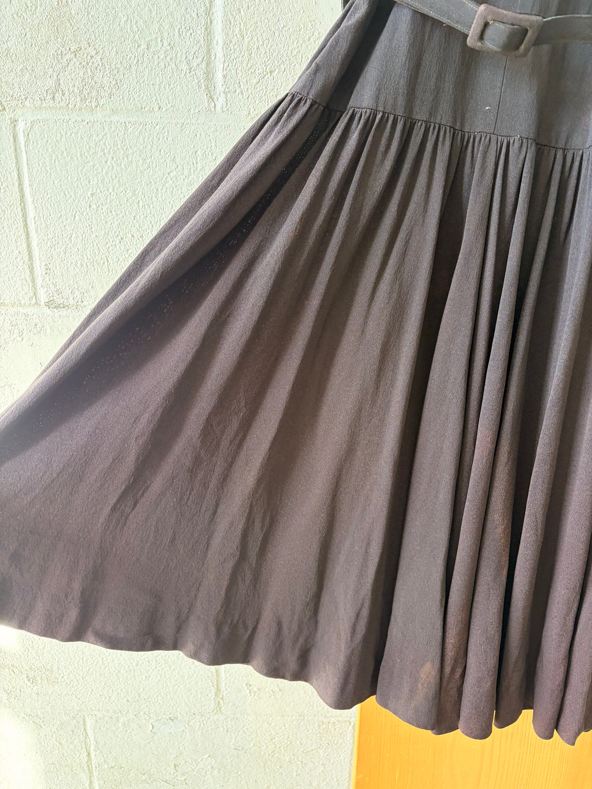 Vtg Beaded Brown & Black Lace Dress : S/M (As Is)