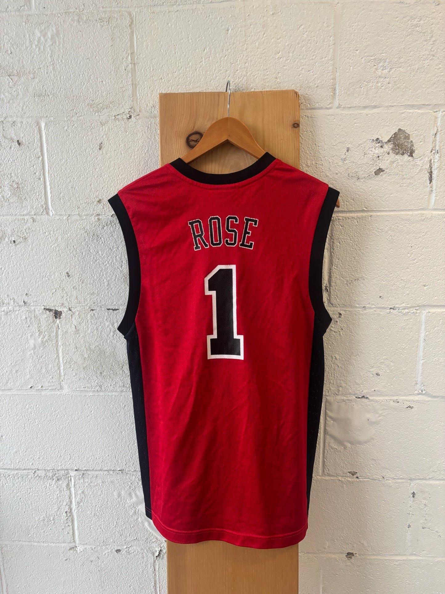 Bulls Rose Jersey : M