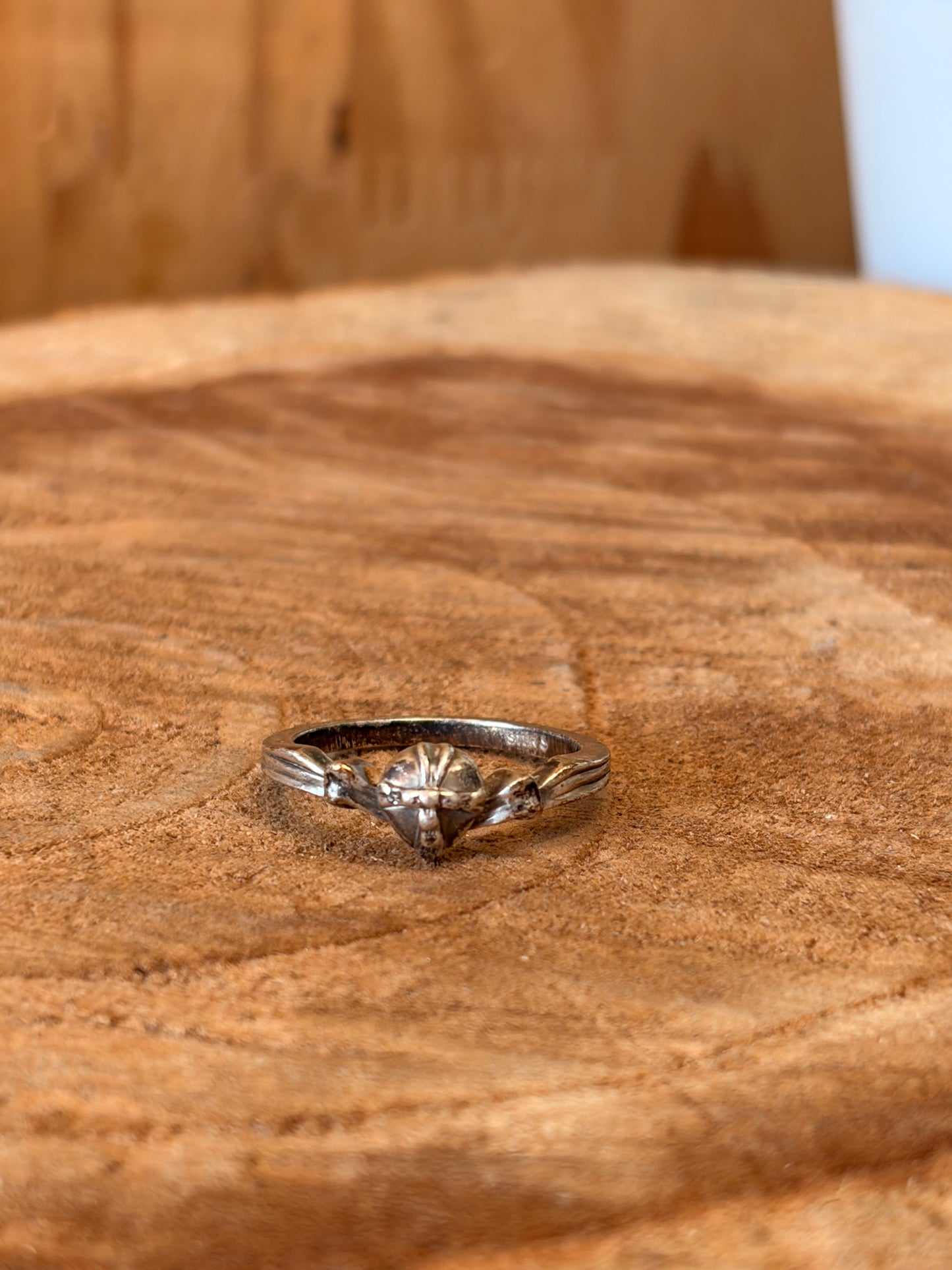 Sterling Silver Wrapped Heart Ring : Size 5.75