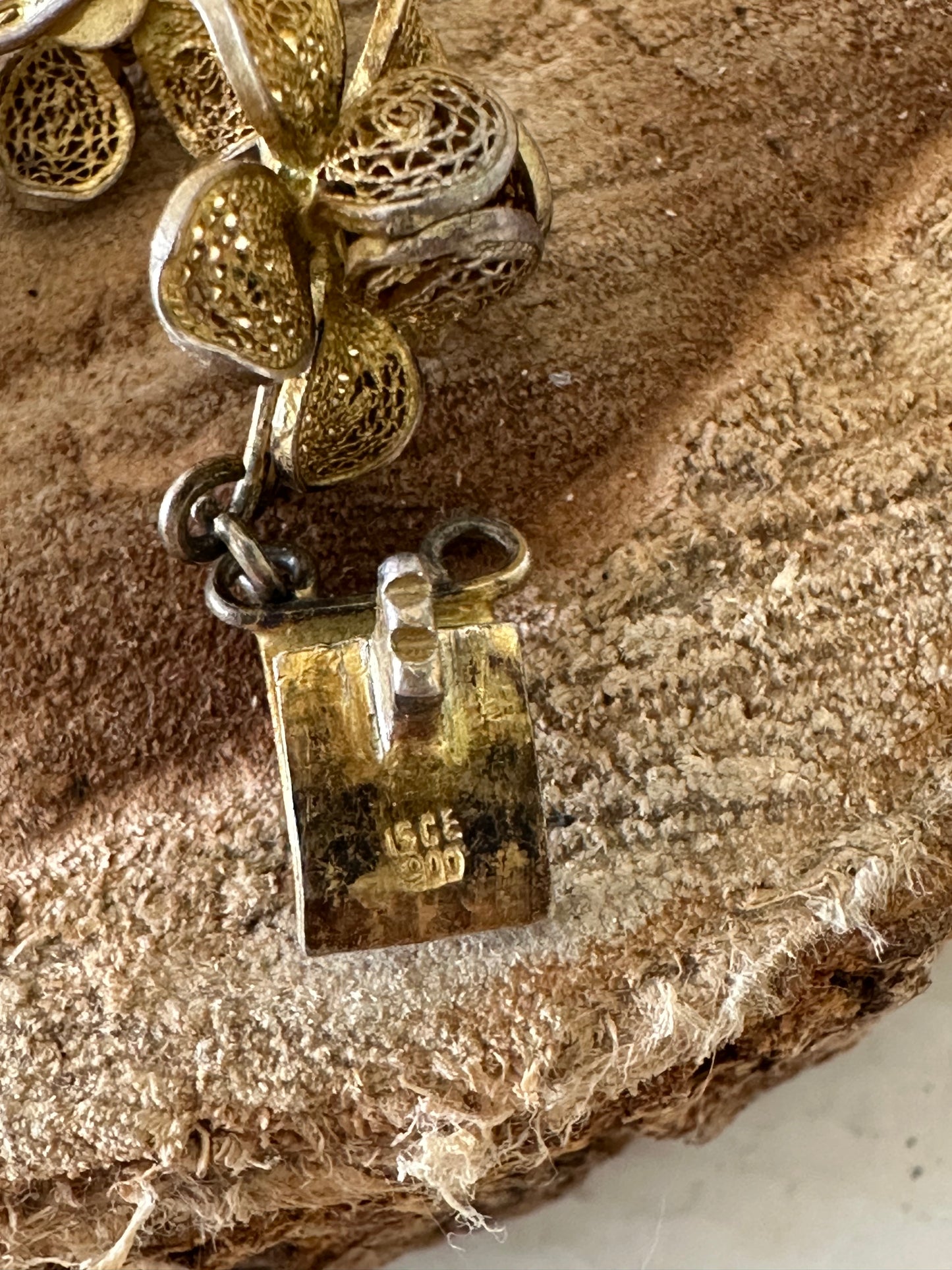 Vtg Filigree Flower Bracelet