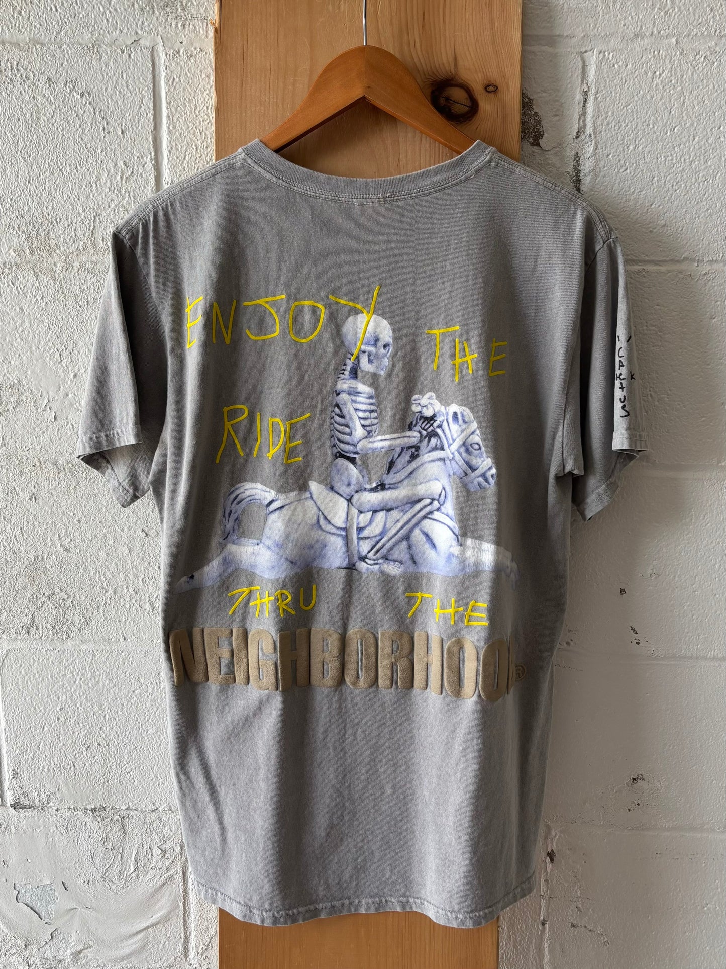 Travis Scott x Neighborhood Carousel Tee : M