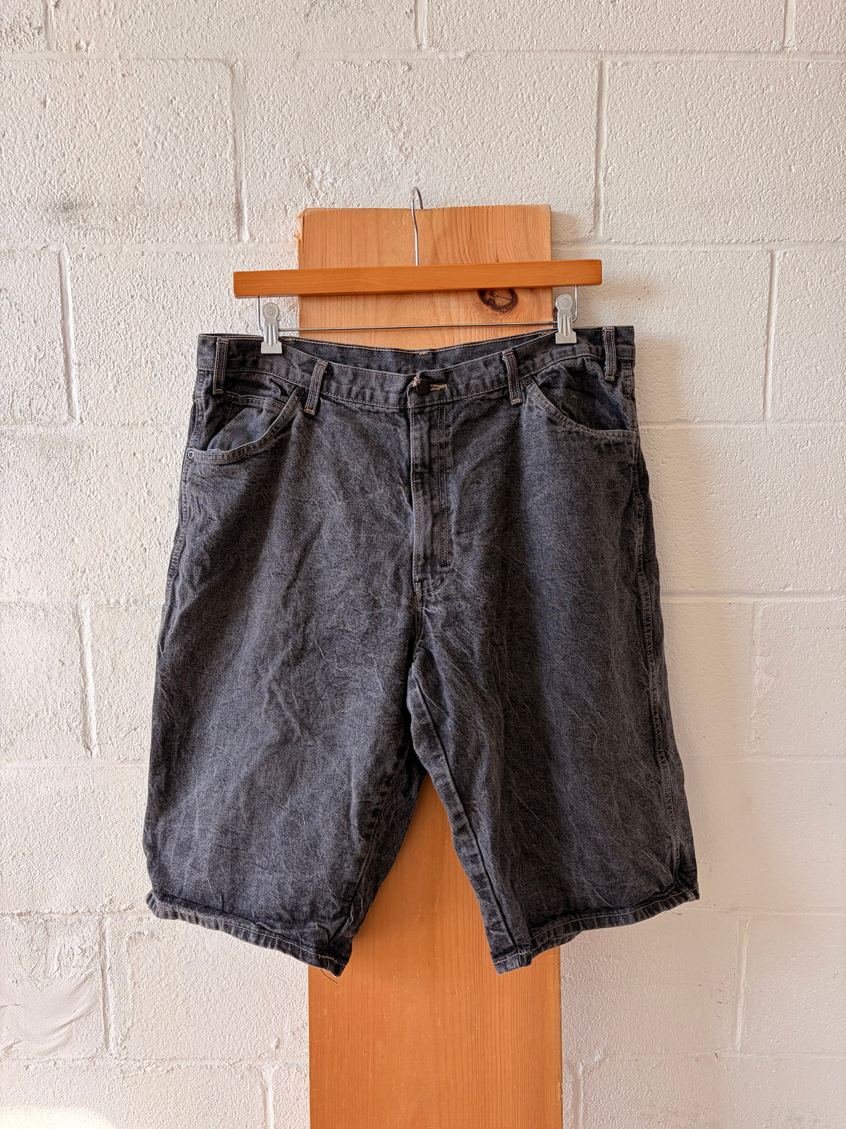 Baggy Dickies Charcoal Shorts : 40