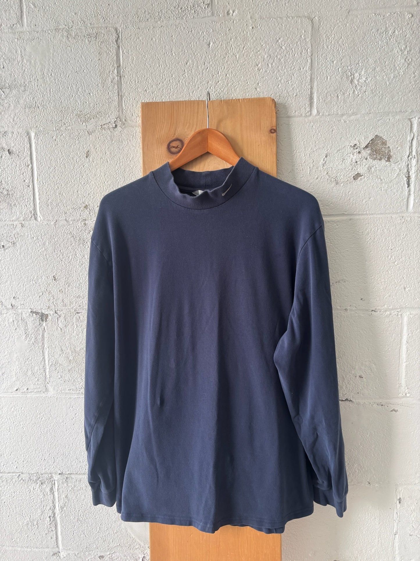 Nike Long Sleeve : L