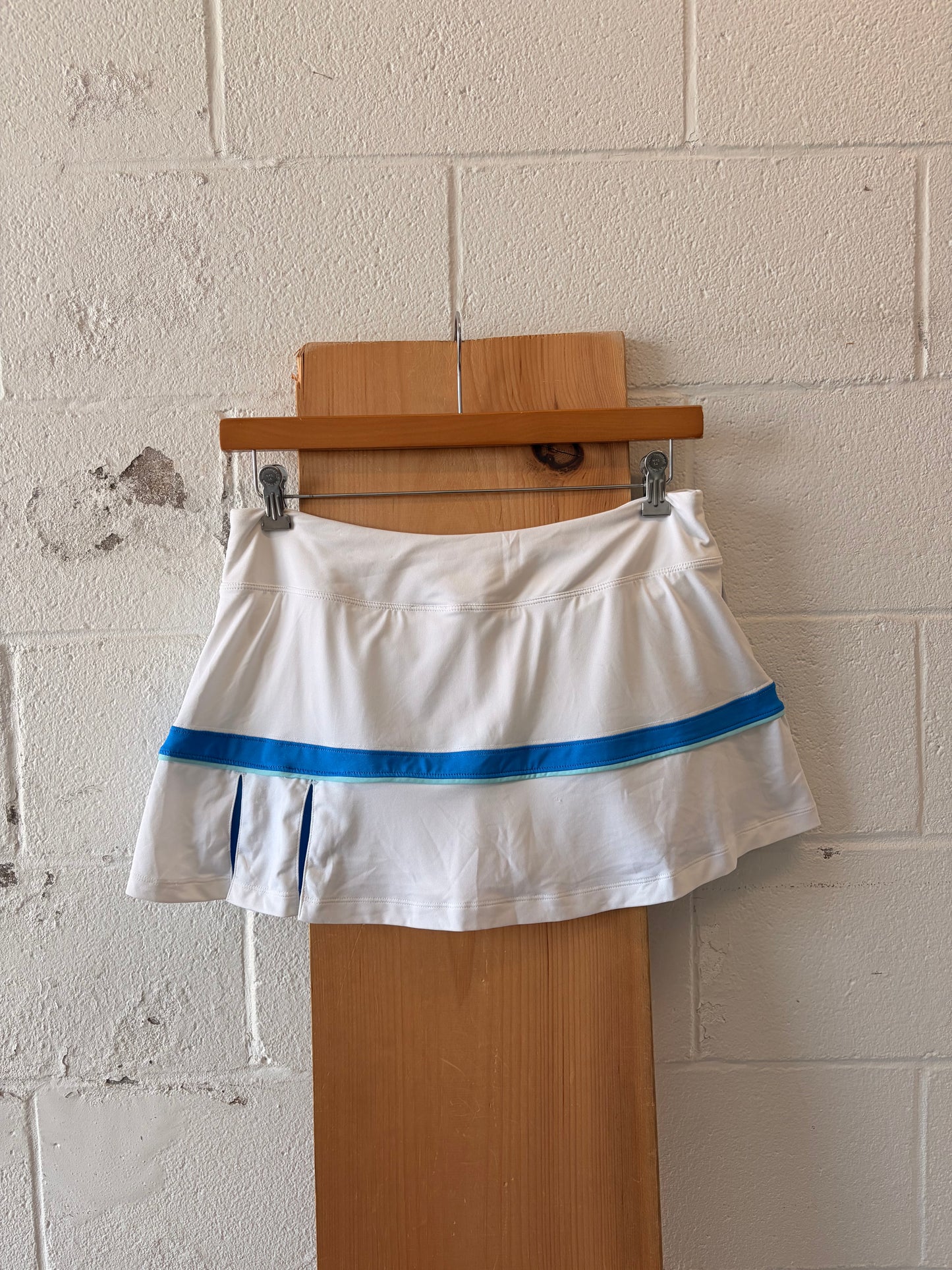 White & Blue Nike Tennis Skort : L