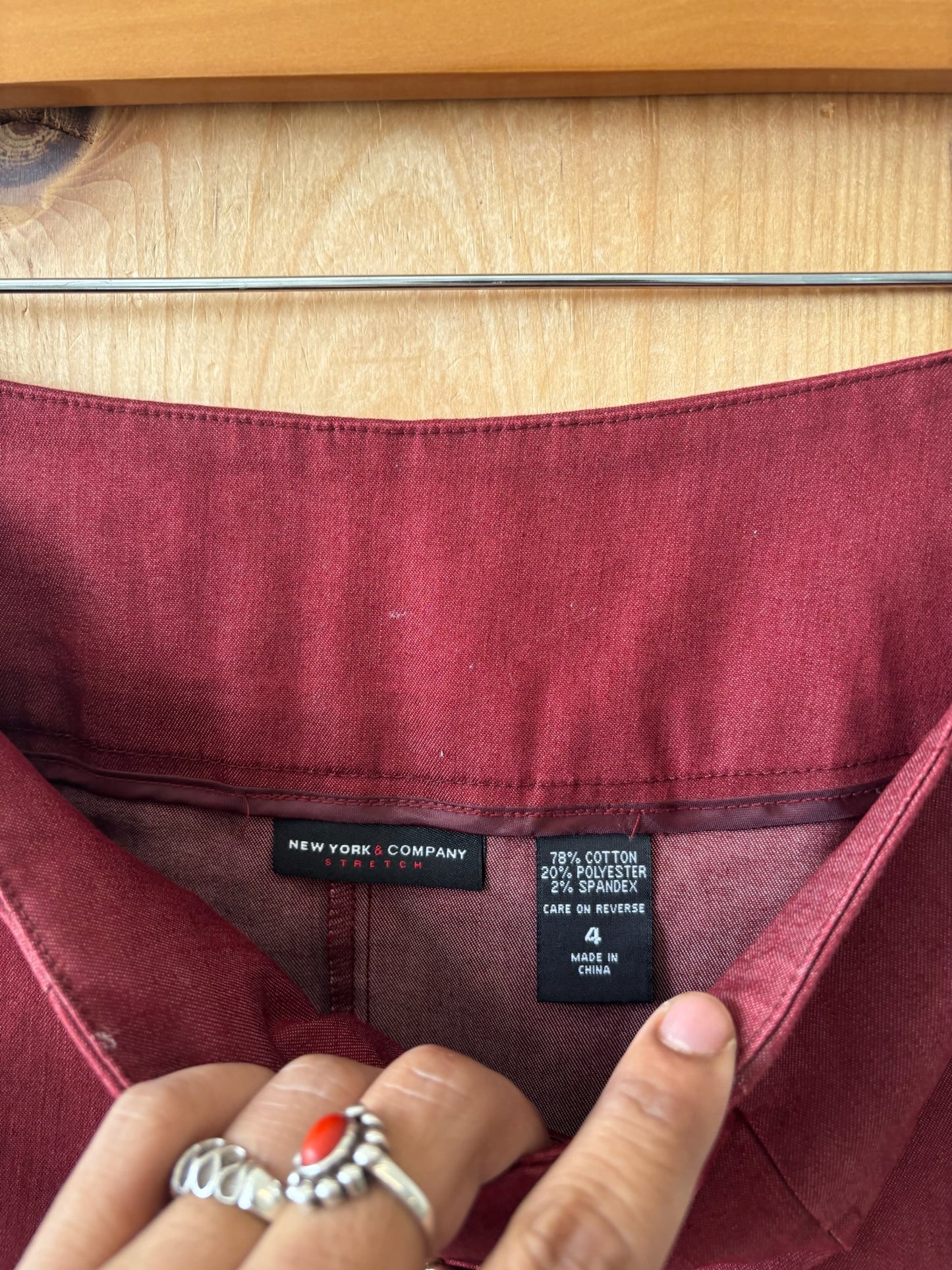 Burgundy Pleated Skirt : 4