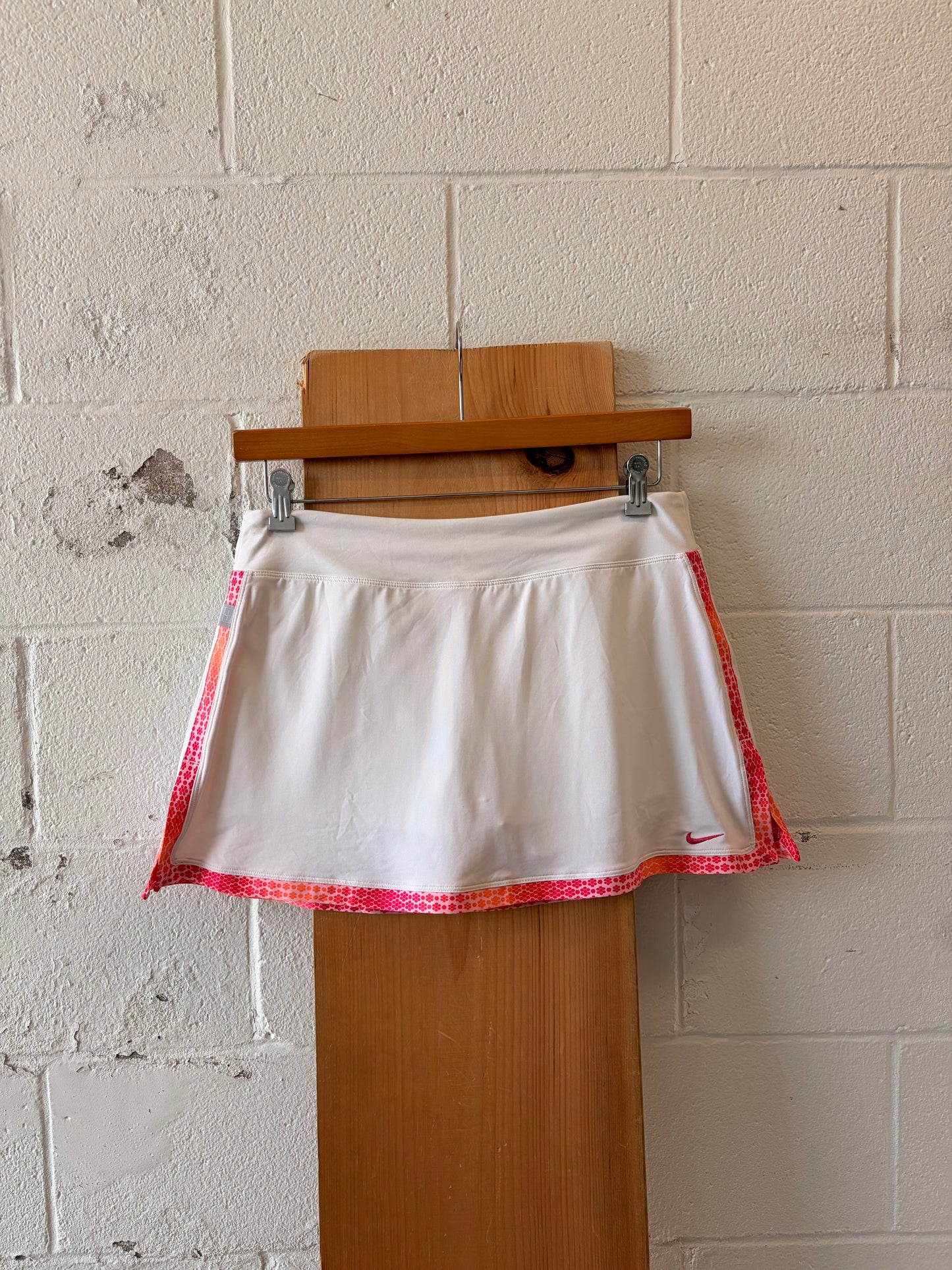 Pink & Orange Trimmed Nike Skort : L