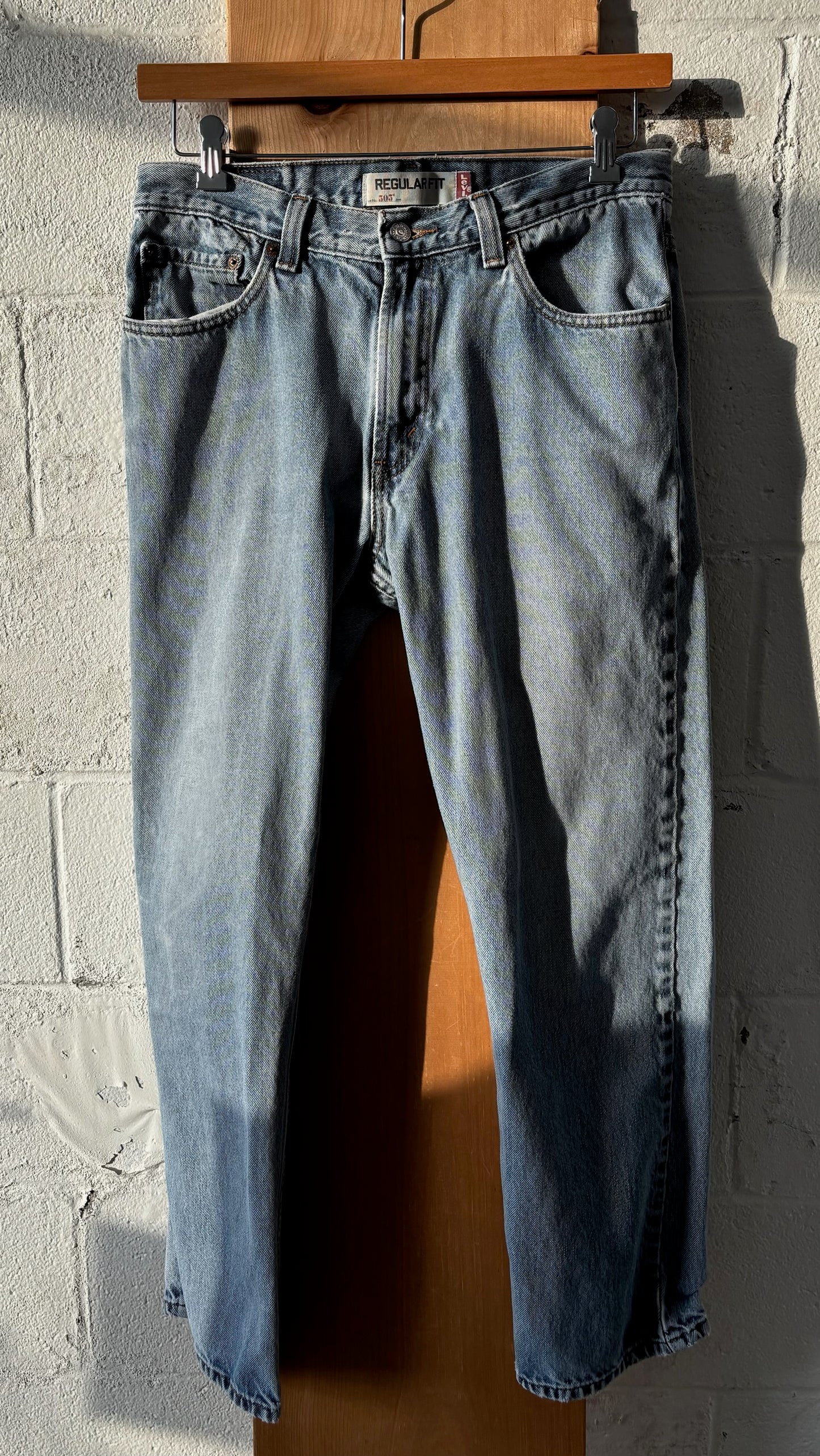 Levi’s 505 Jeans : 32” W