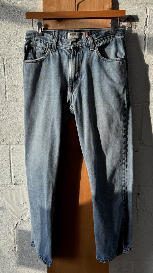 Levi’s 505 Jeans : 32” W