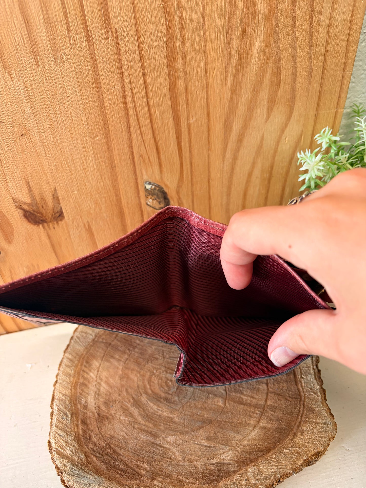 Vtg Red Leather Wallet
