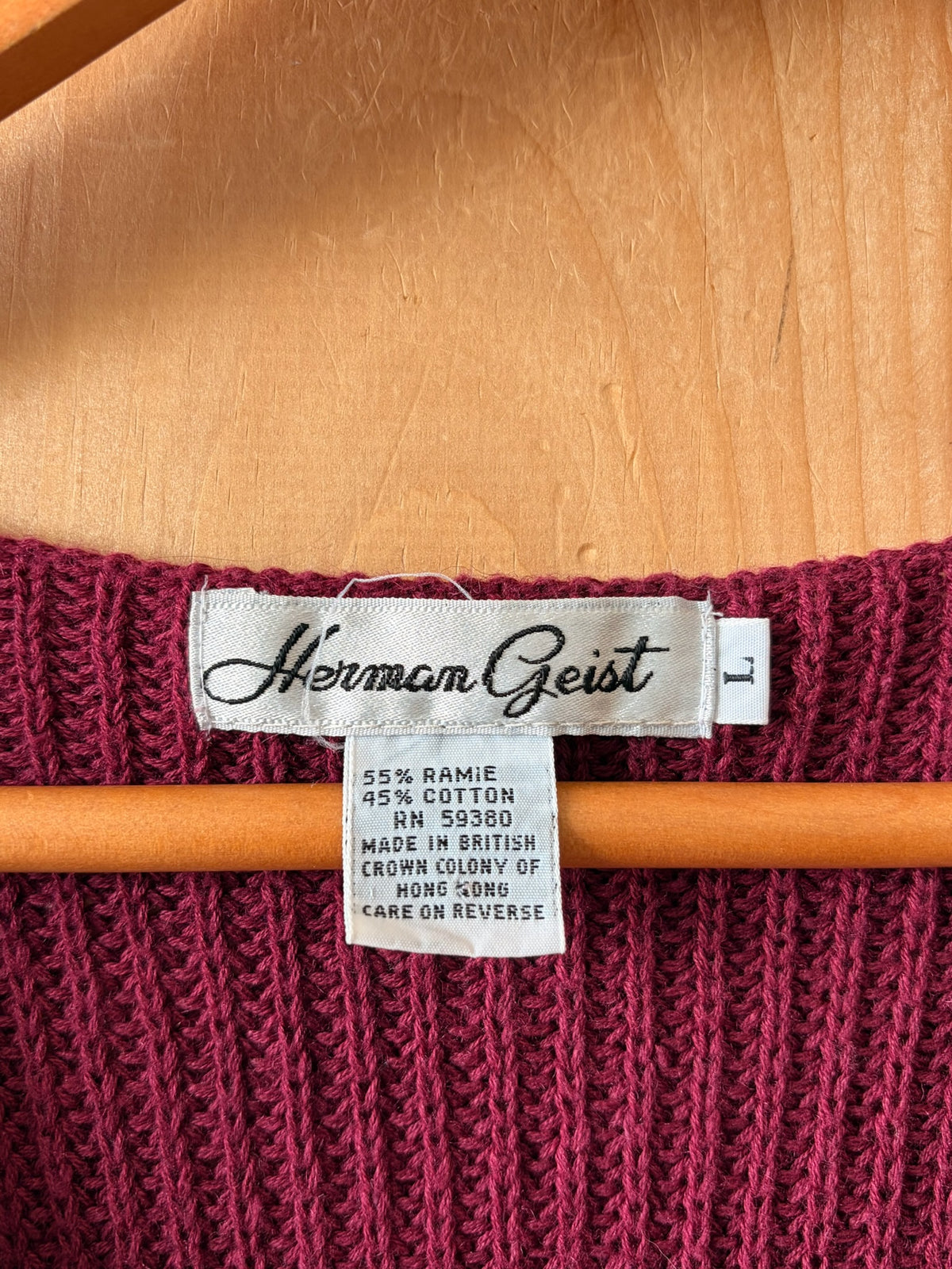 Maroon Sweater Vest : L
