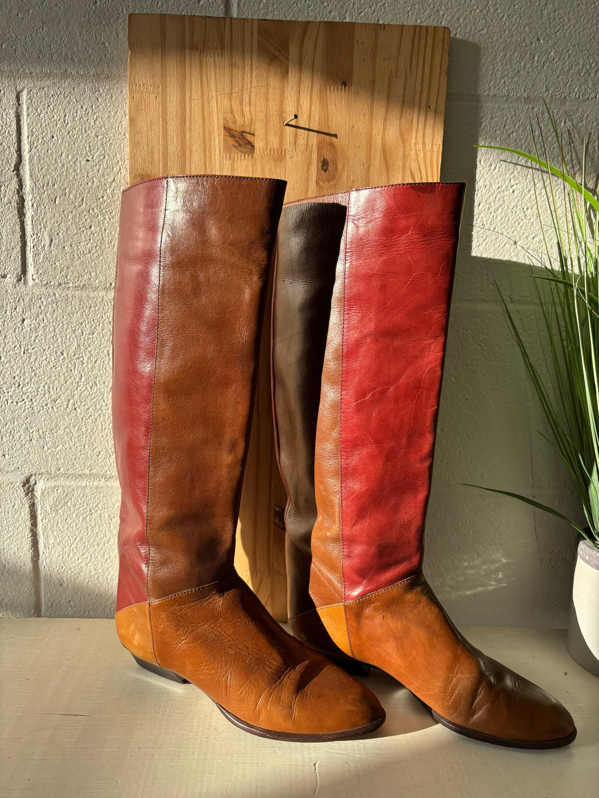 Vtg Multi-Tone Leather Boots : 8.5