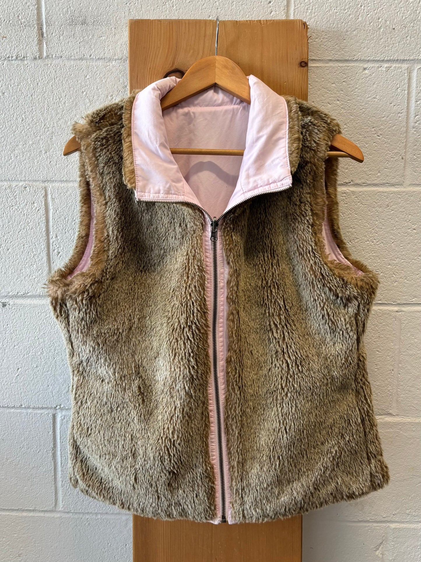 Pink Reversible Vest : L