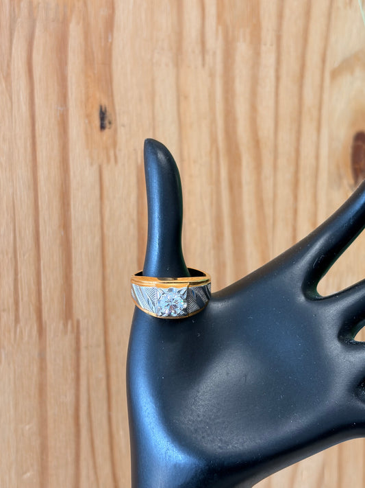 Vtg 14K HGE Gold Ring : Size 12.75