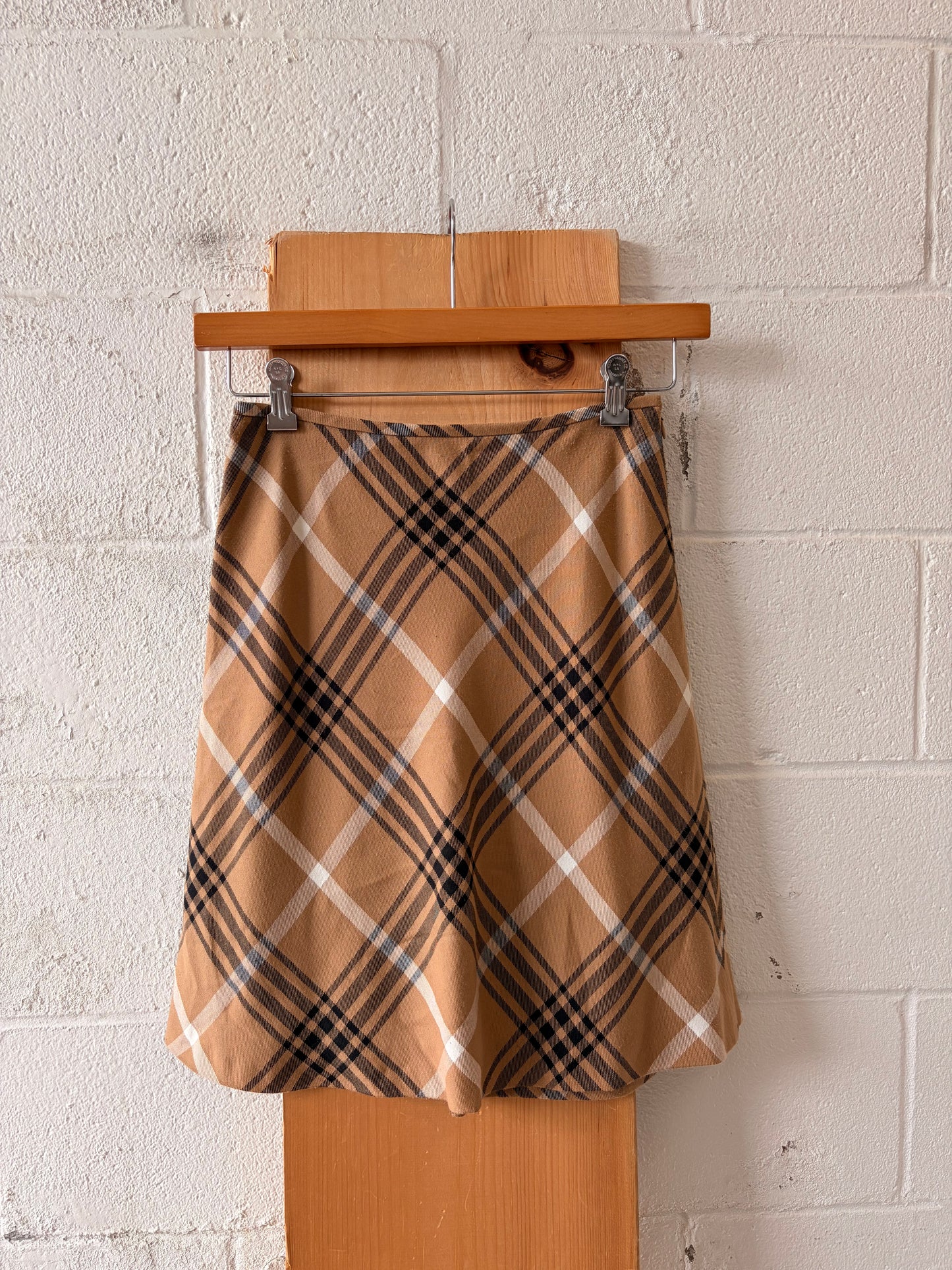 Neutral Plaid Skirt : 2