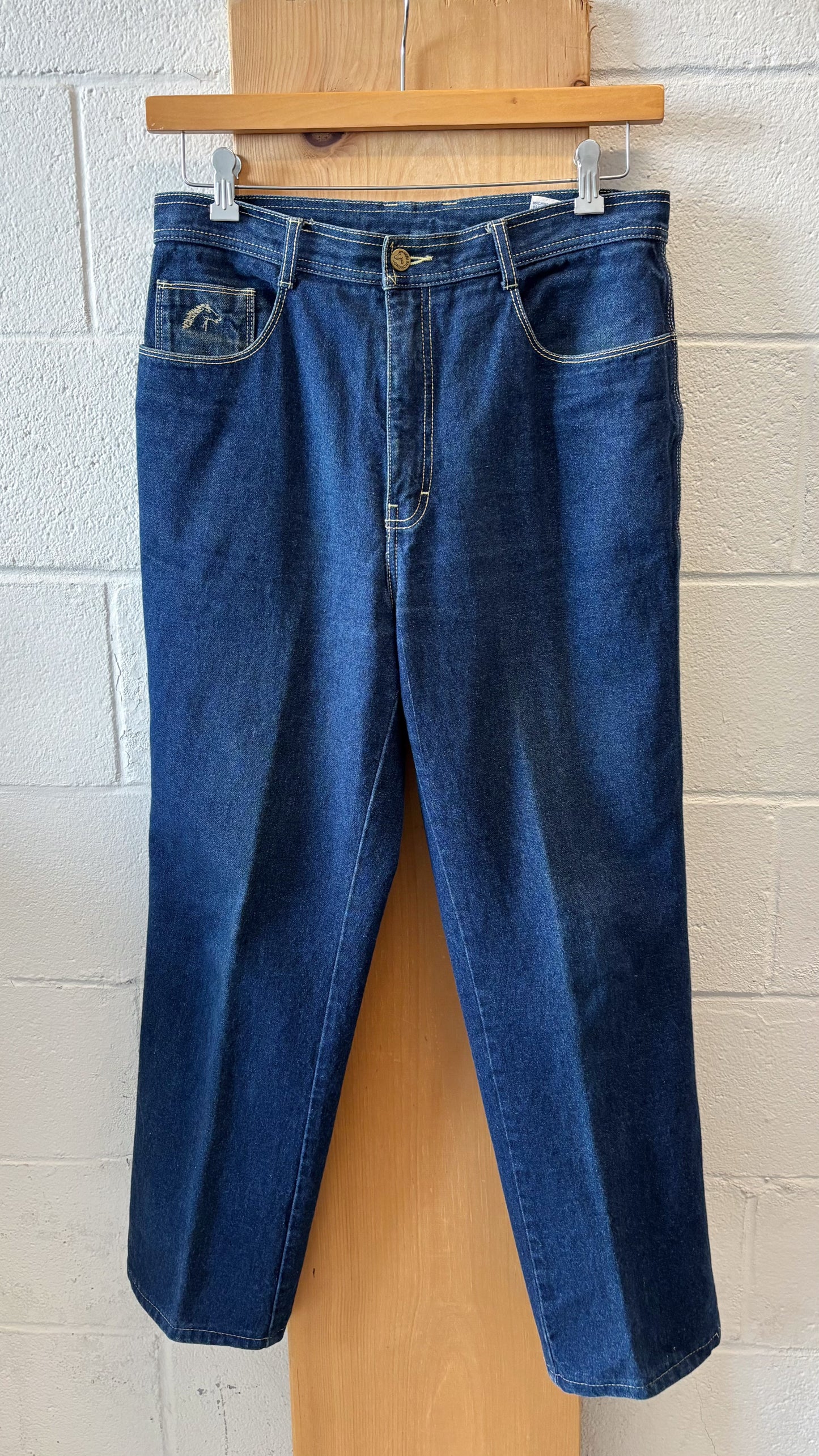 Classic Jordache Jeans : 32